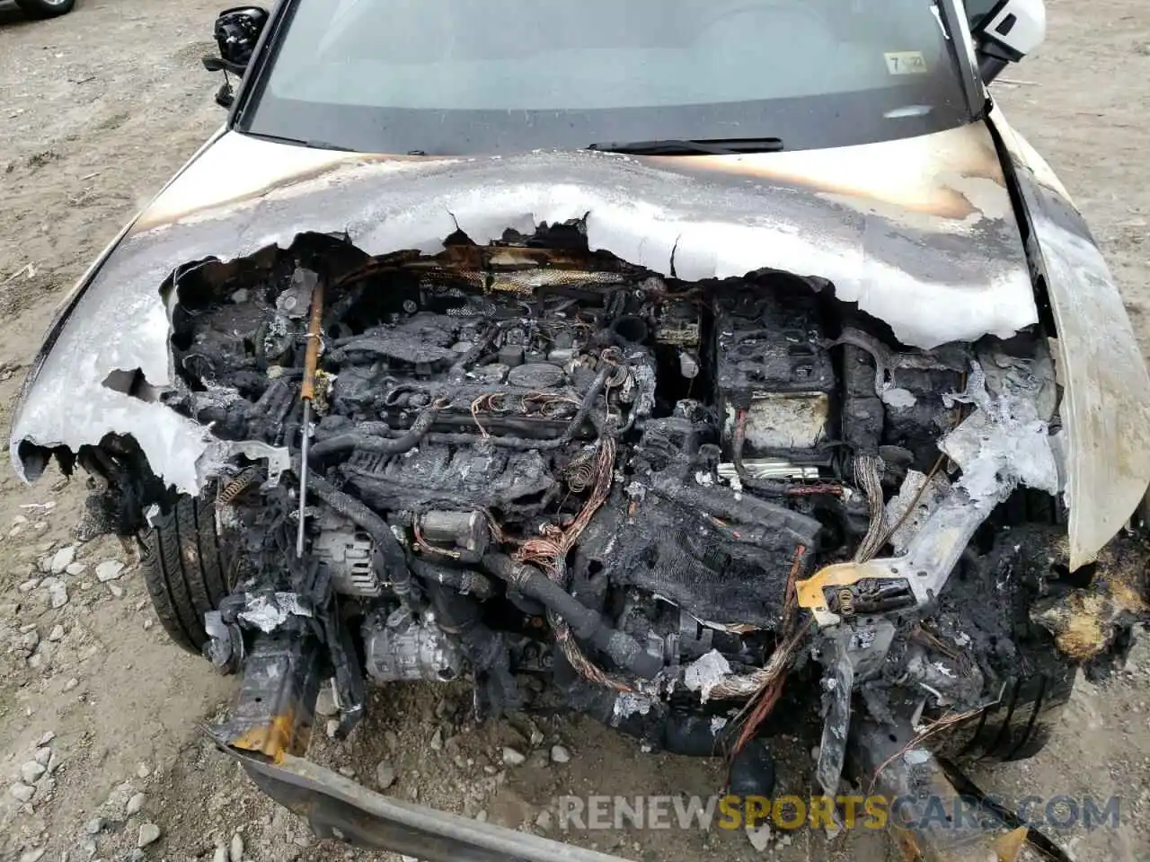 7 Photograph of a damaged car WA1BUCF31M1141024 AUDI Q3 2021