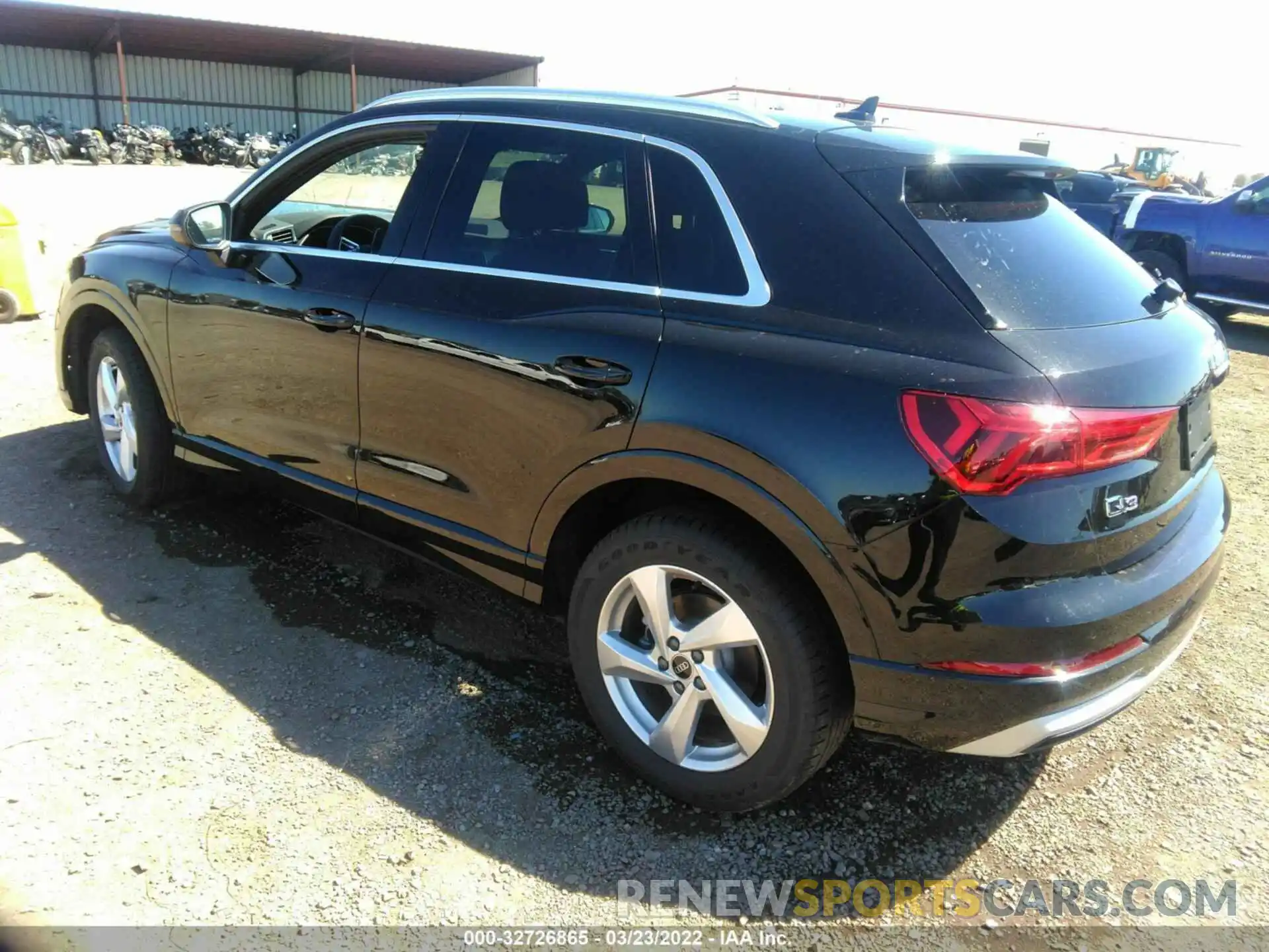 3 Photograph of a damaged car WA1BUCF33M1069372 AUDI Q3 2021