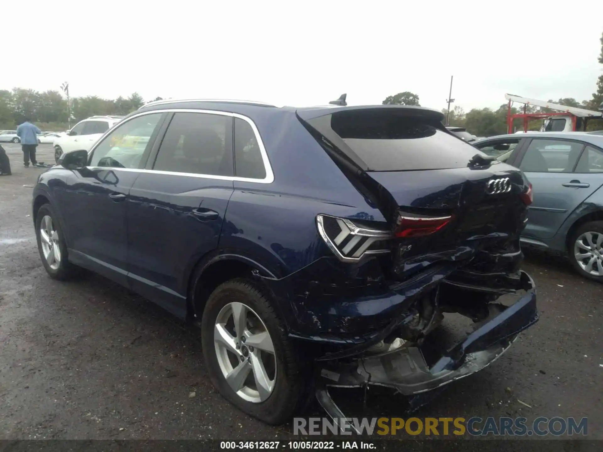 6 Photograph of a damaged car WA1BUCF35M1101884 AUDI Q3 2021