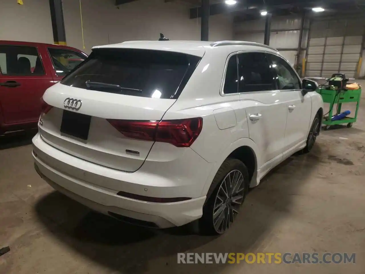 4 Фотография поврежденного автомобиля WA1BUCF39M1131583 AUDI Q3 2021