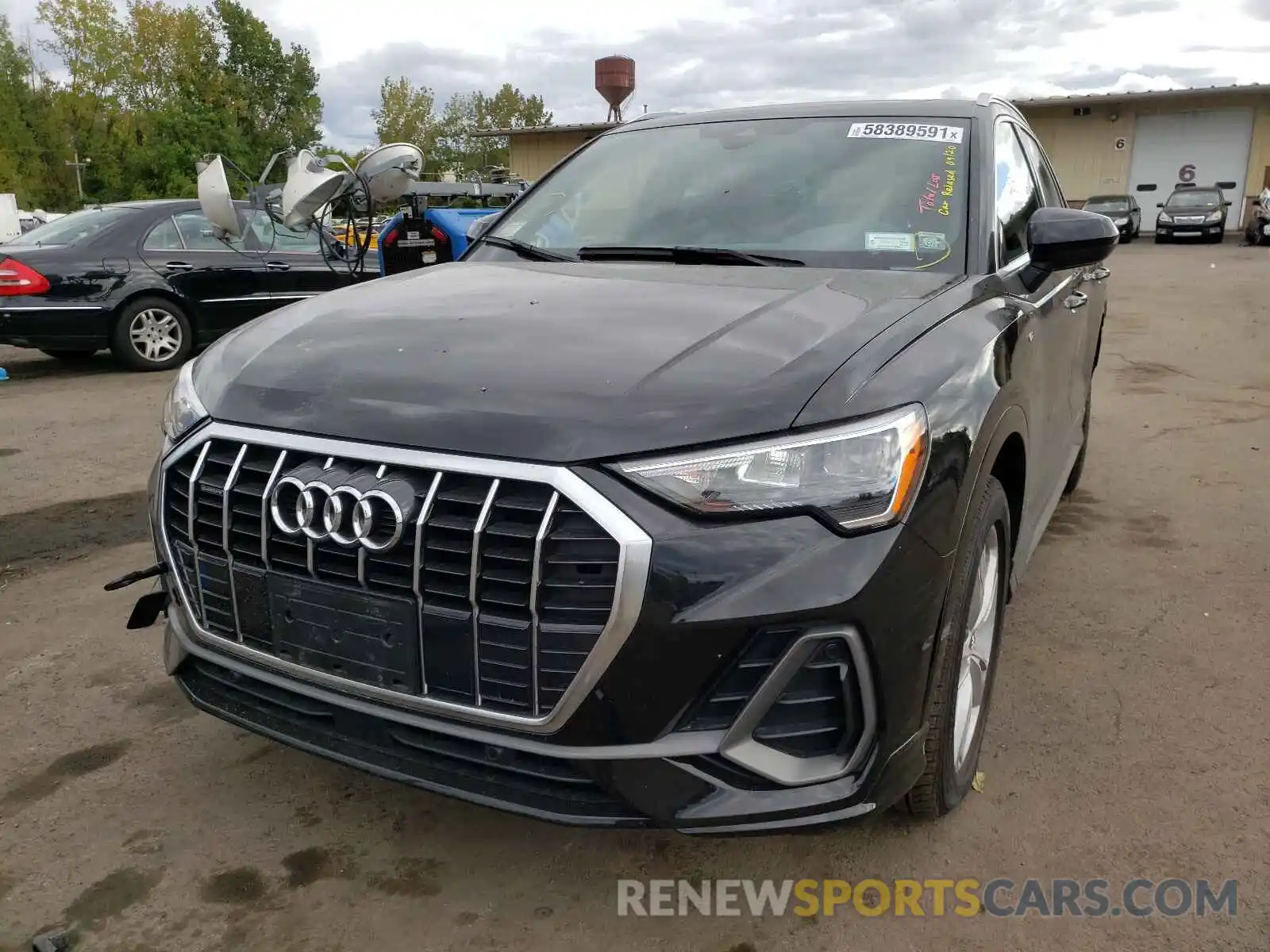 2 Photograph of a damaged car WA1DECF30M1007739 AUDI Q3 2021