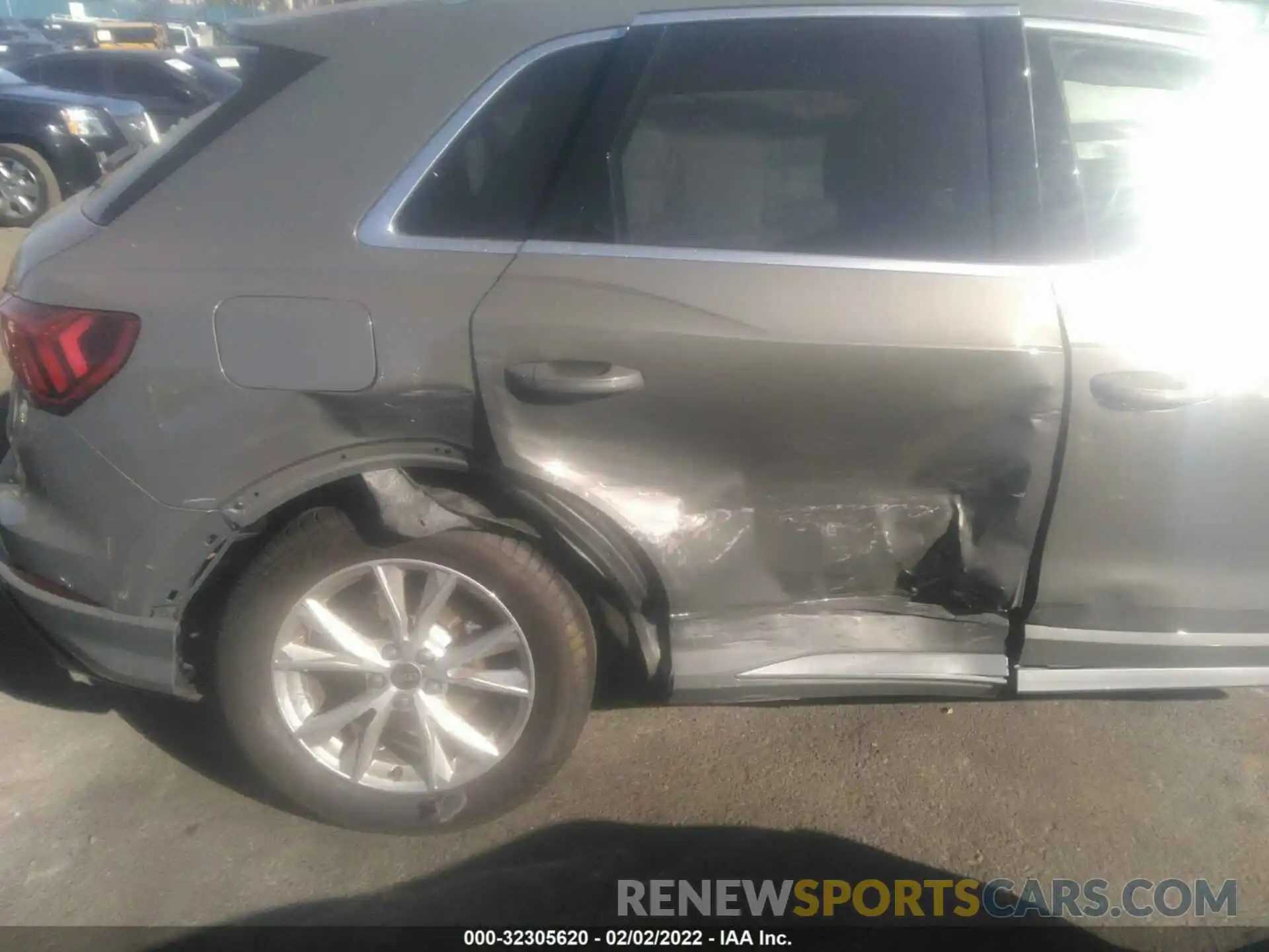 6 Photograph of a damaged car WA1DECF30M1047741 AUDI Q3 2021