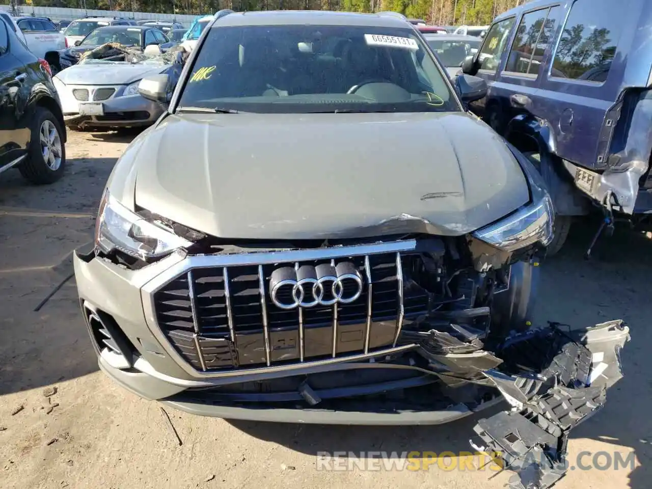 9 Photograph of a damaged car WA1DECF30M1057265 AUDI Q3 2021