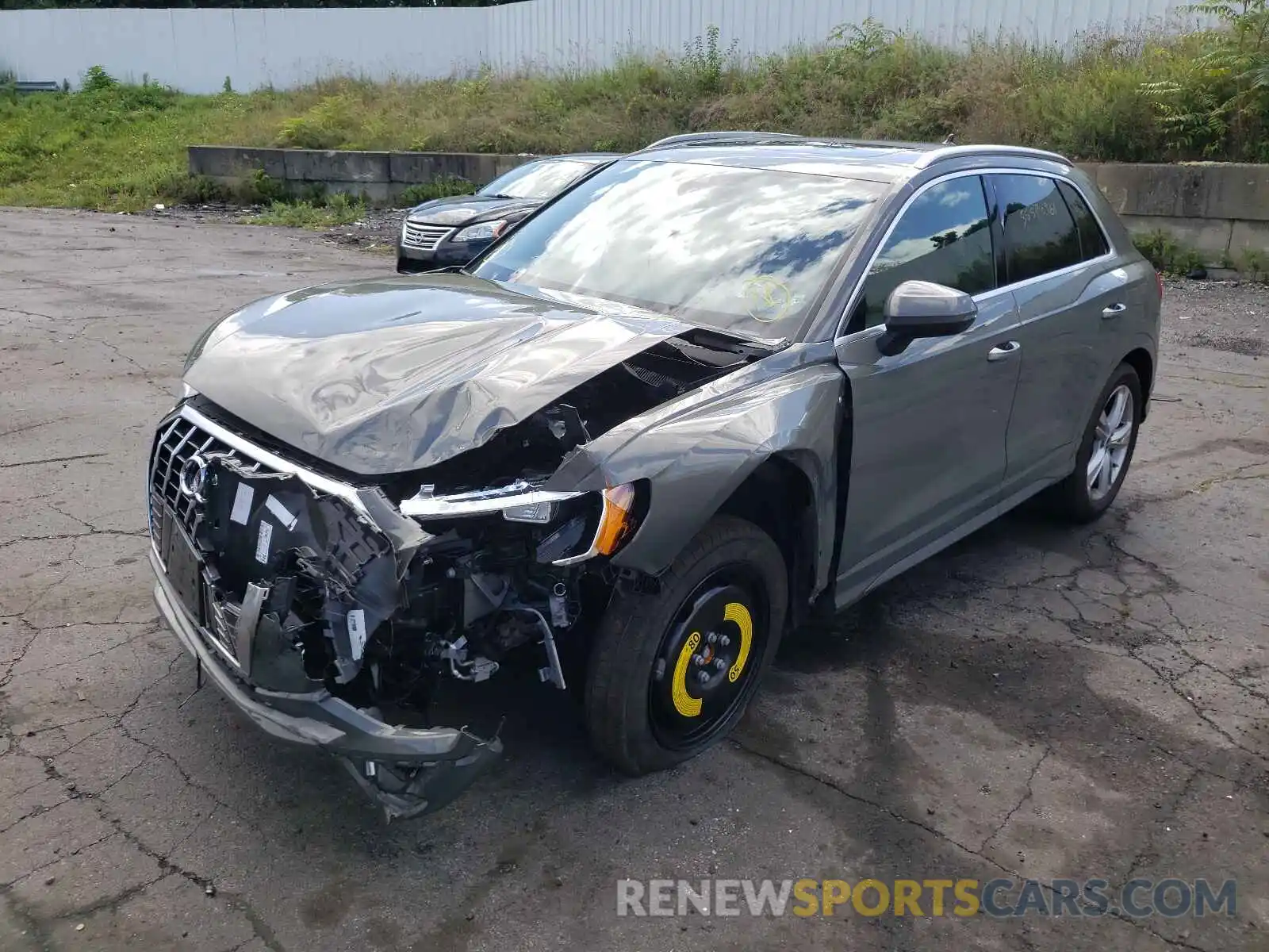 2 Photograph of a damaged car WA1DECF30M1060344 AUDI Q3 2021