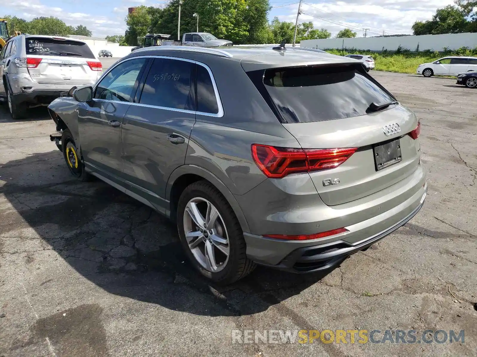 3 Фотография поврежденного автомобиля WA1DECF30M1060344 AUDI Q3 2021