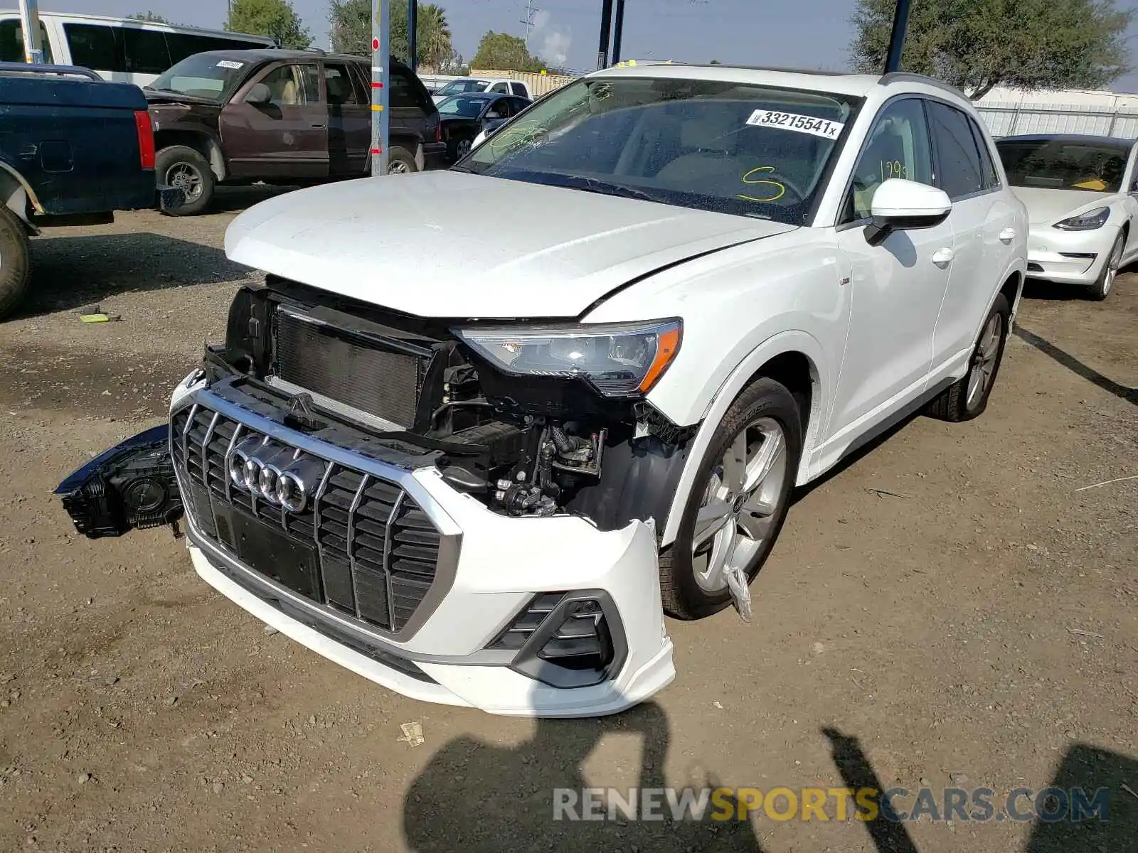 2 Photograph of a damaged car WA1DECF31M1022542 AUDI Q3 2021