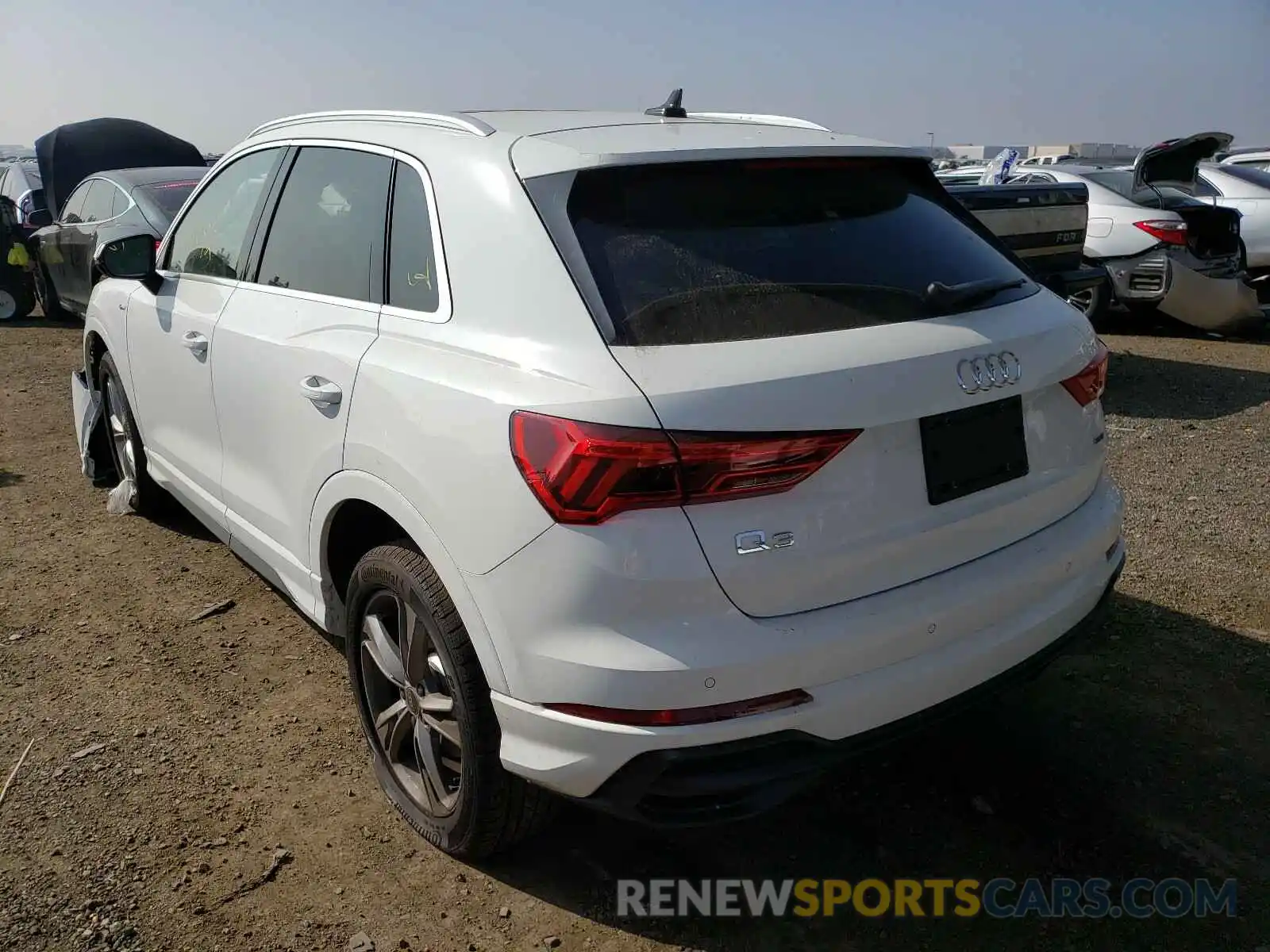 3 Photograph of a damaged car WA1DECF31M1022542 AUDI Q3 2021