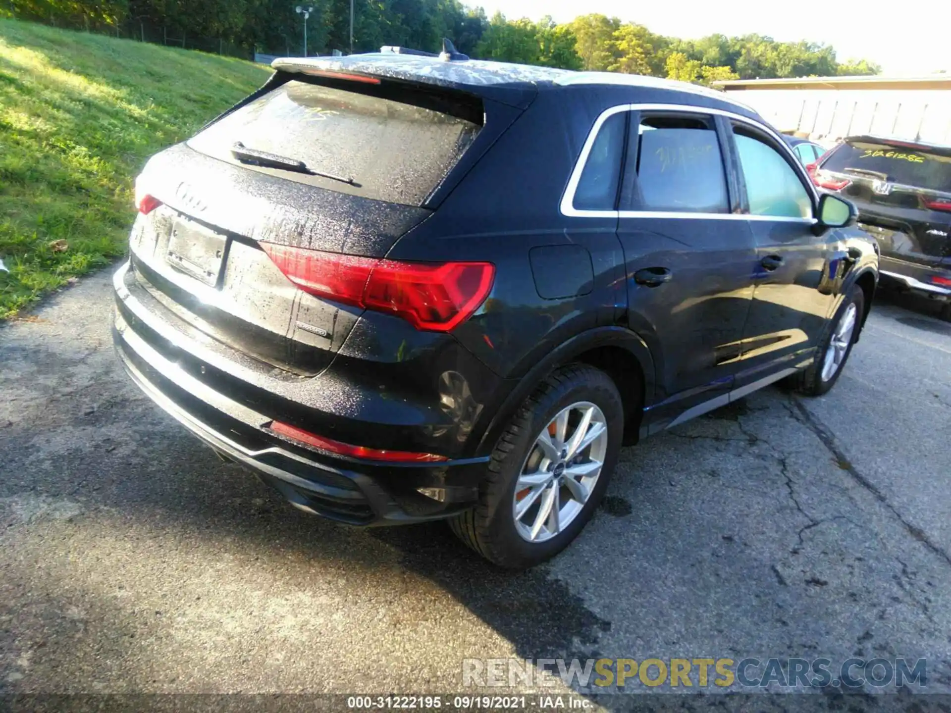 4 Фотография поврежденного автомобиля WA1DECF31M1027854 AUDI Q3 2021