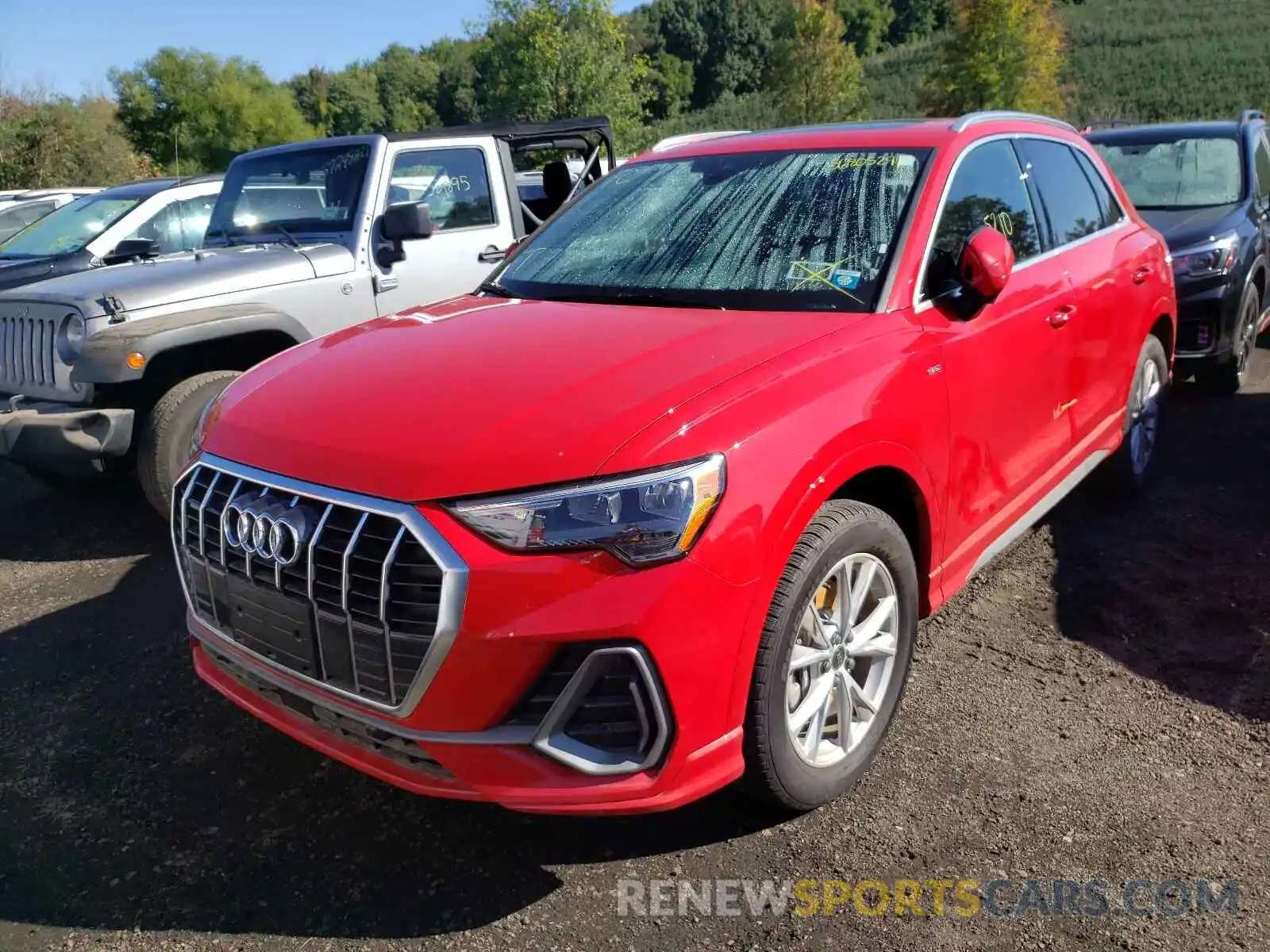 2 Photograph of a damaged car WA1DECF31M1030379 AUDI Q3 2021