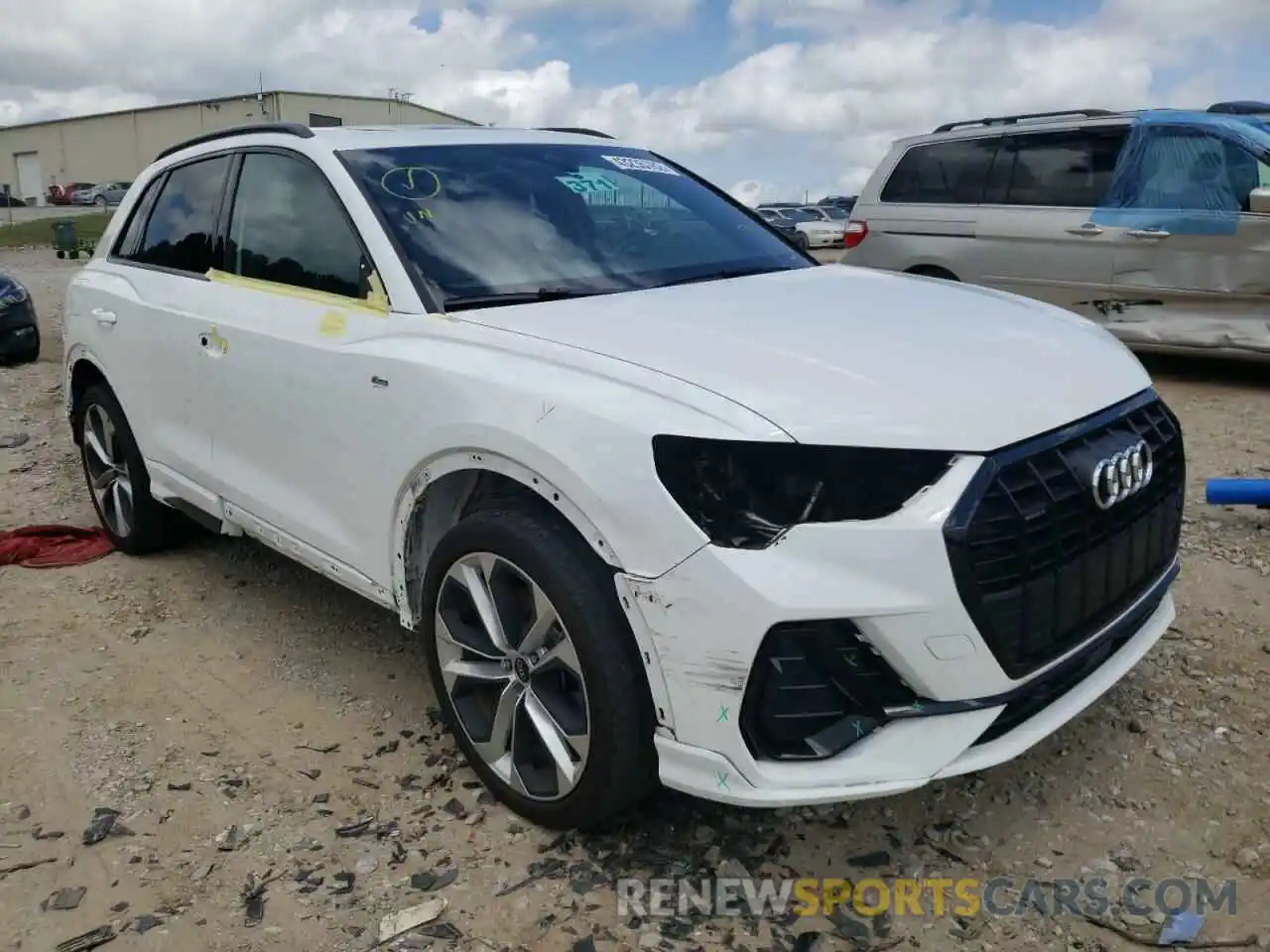 1 Photograph of a damaged car WA1DECF31M1038272 AUDI Q3 2021