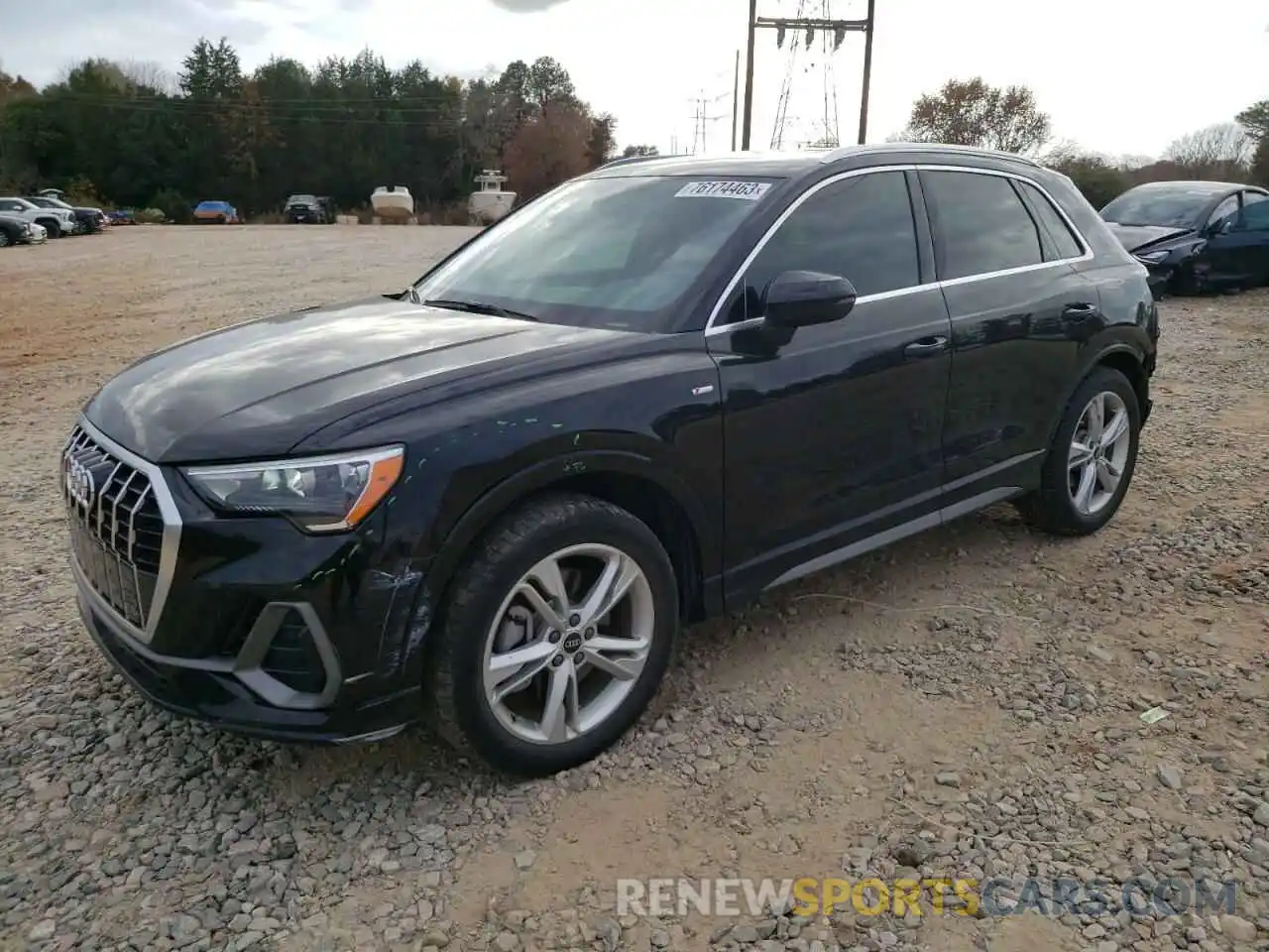 1 Photograph of a damaged car WA1DECF31M1045321 AUDI Q3 2021