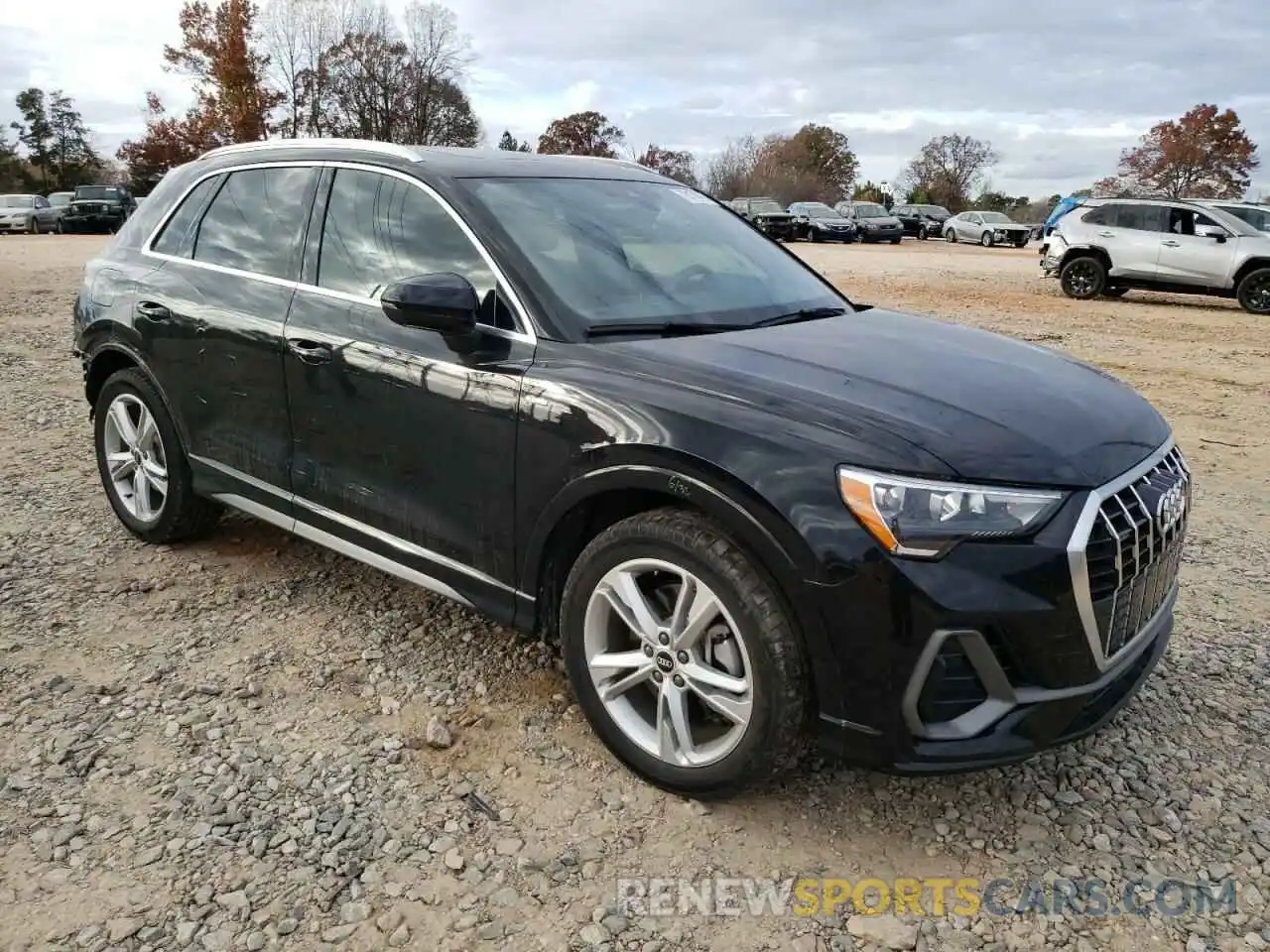 4 Photograph of a damaged car WA1DECF31M1045321 AUDI Q3 2021