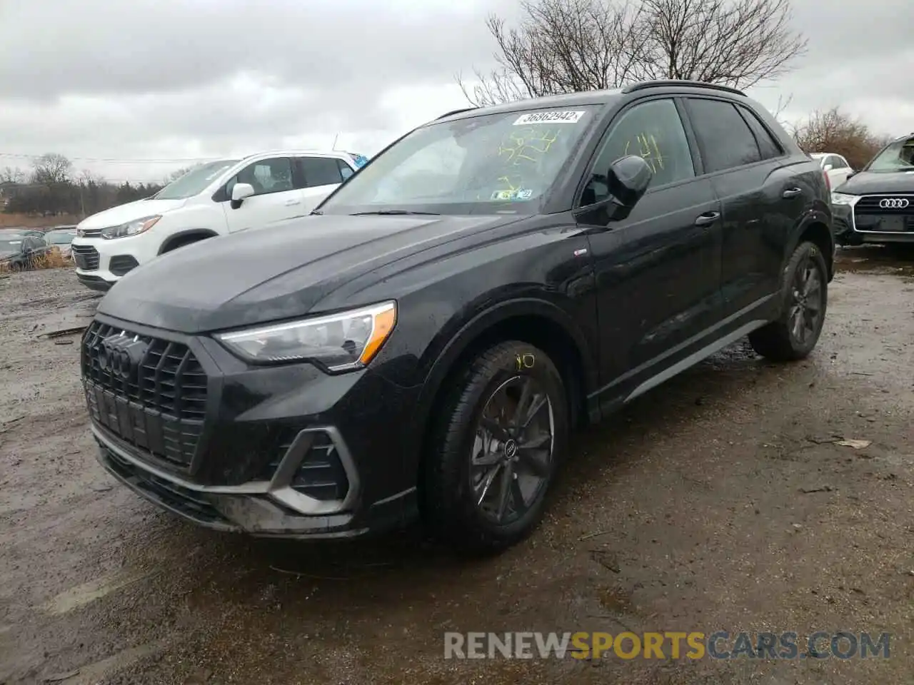 2 Photograph of a damaged car WA1DECF31M1053659 AUDI Q3 2021