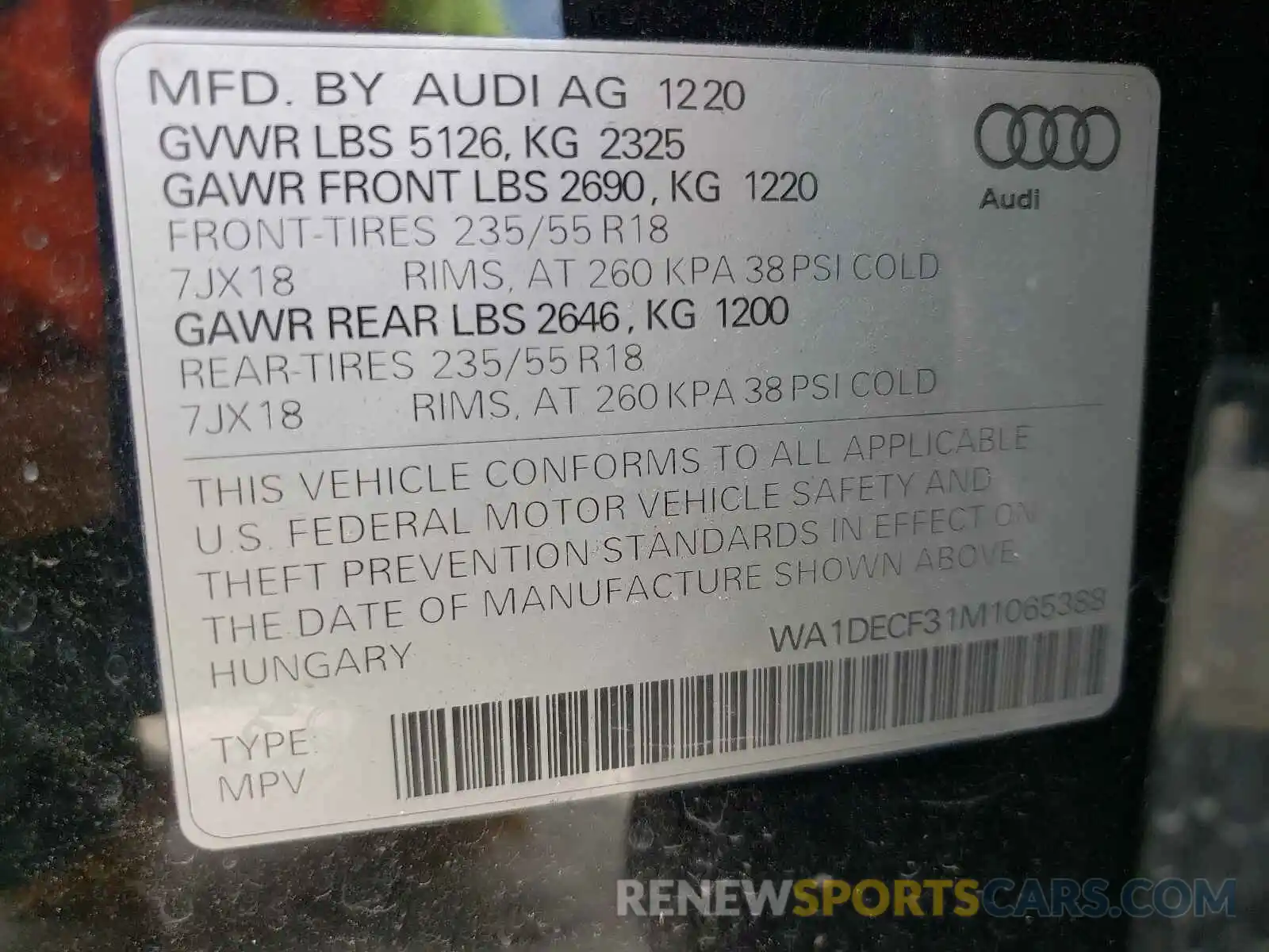 10 Photograph of a damaged car WA1DECF31M1065388 AUDI Q3 2021