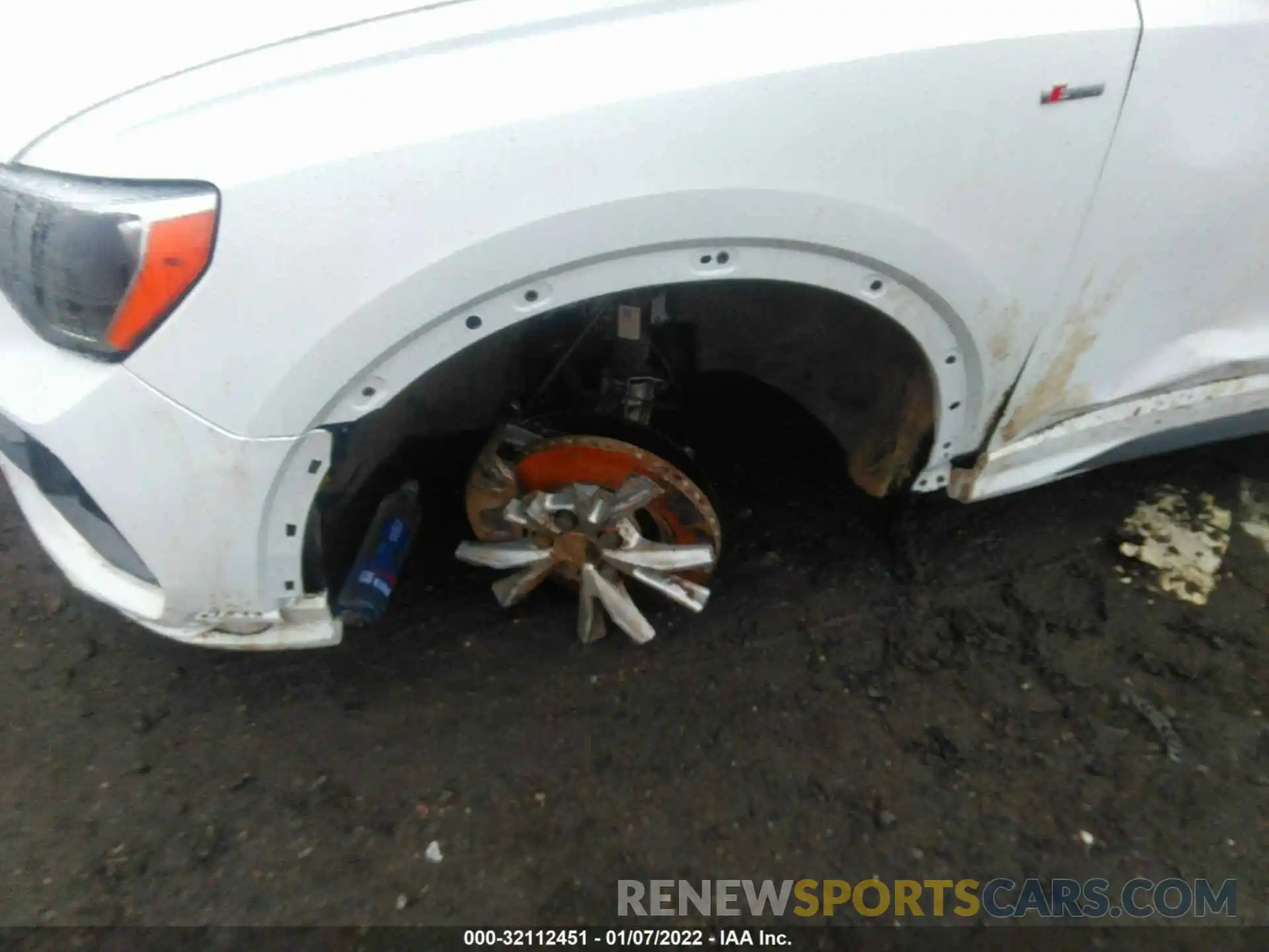 6 Photograph of a damaged car WA1DECF32M1037535 AUDI Q3 2021