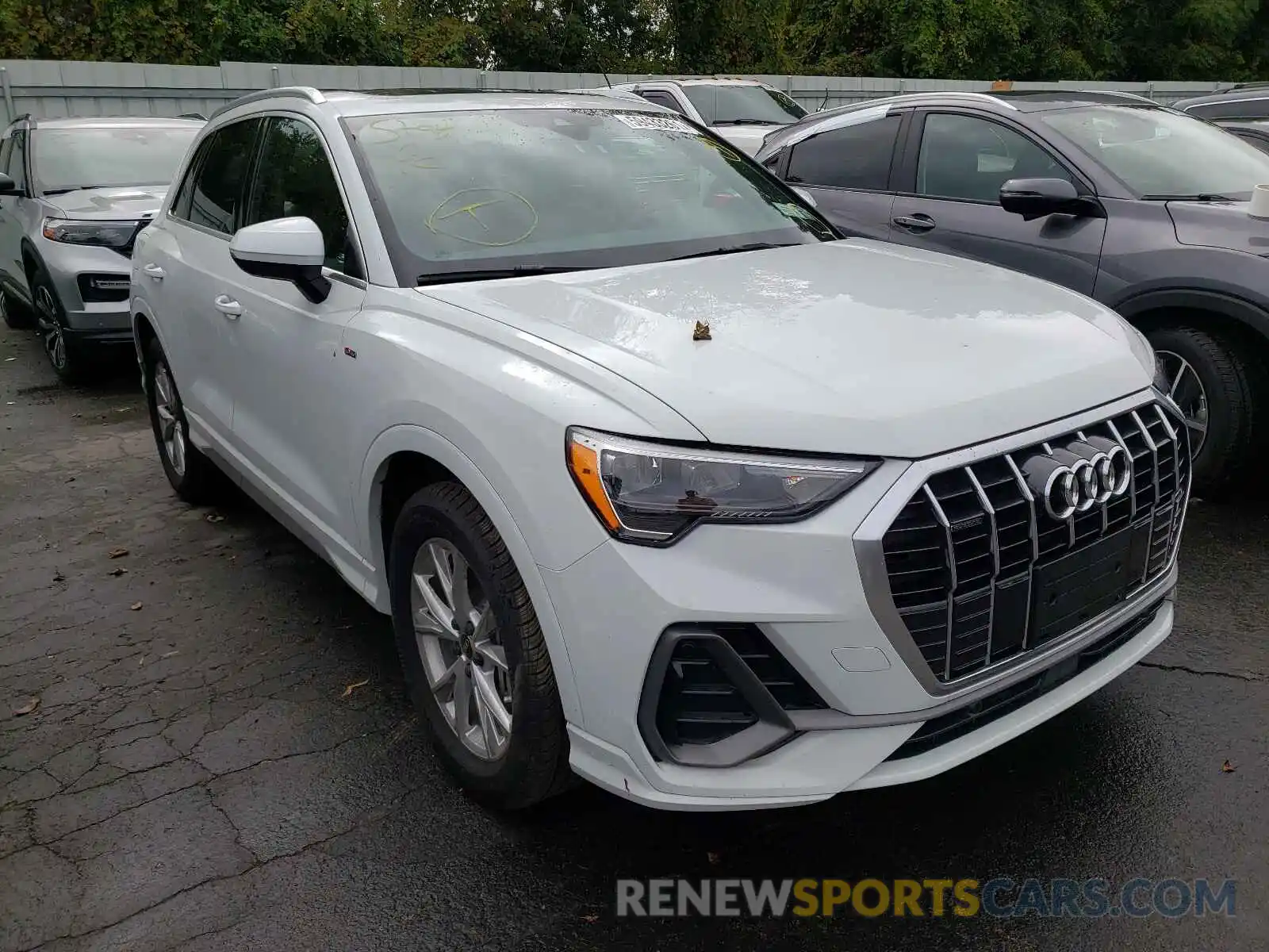 1 Photograph of a damaged car WA1DECF32M1125906 AUDI Q3 2021