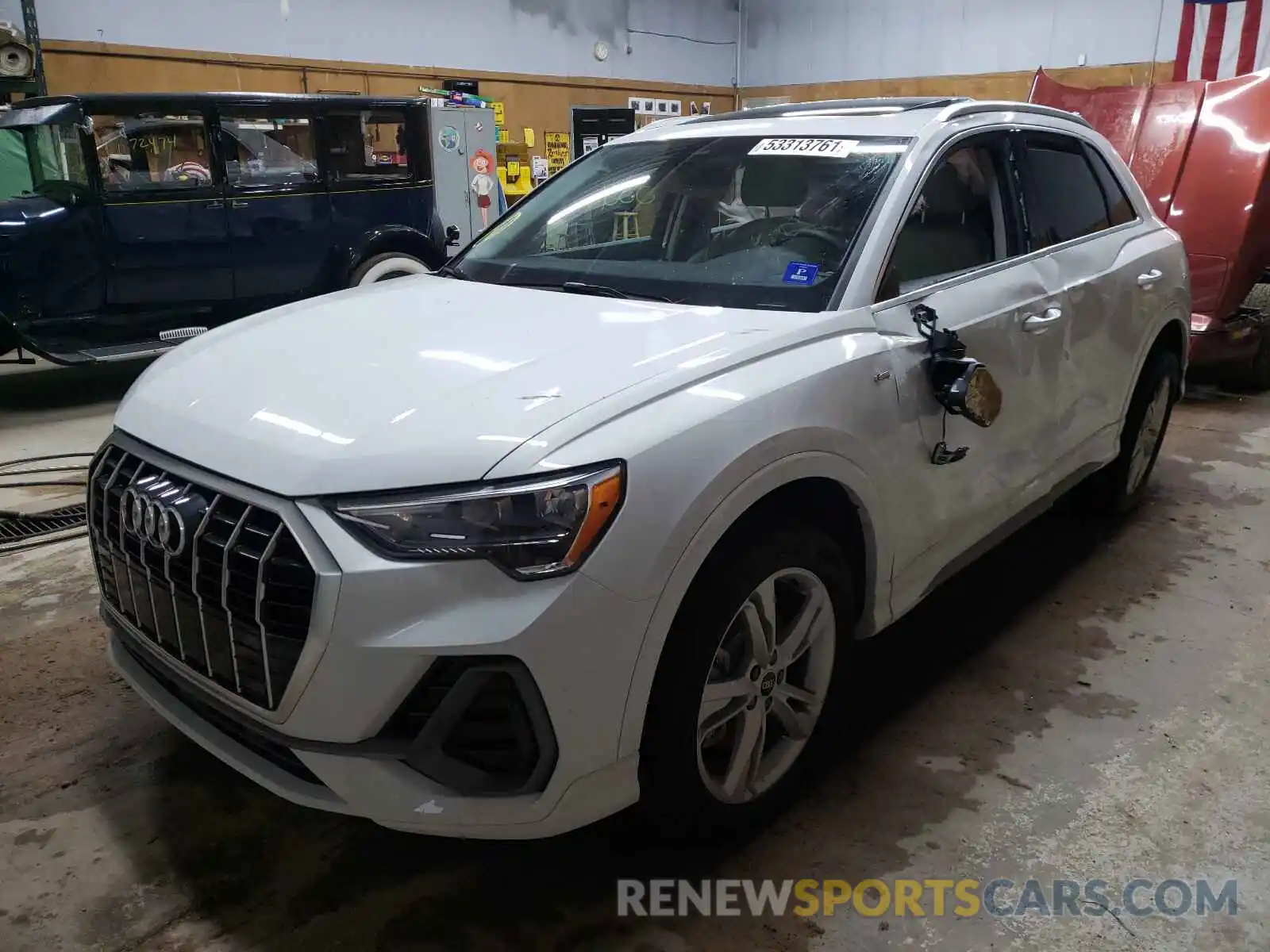 2 Photograph of a damaged car WA1DECF33M1018833 AUDI Q3 2021