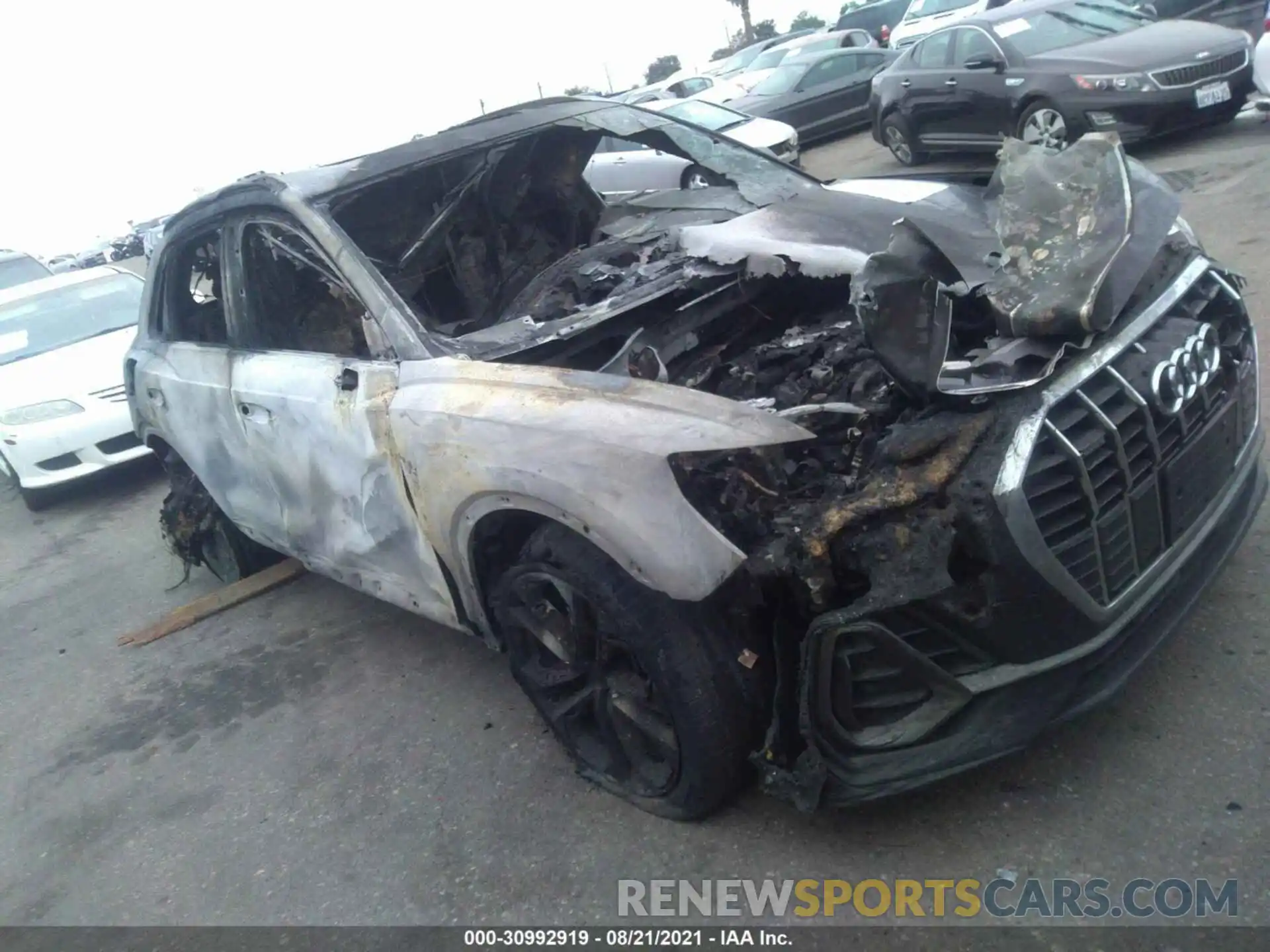 1 Photograph of a damaged car WA1DECF33M1049449 AUDI Q3 2021