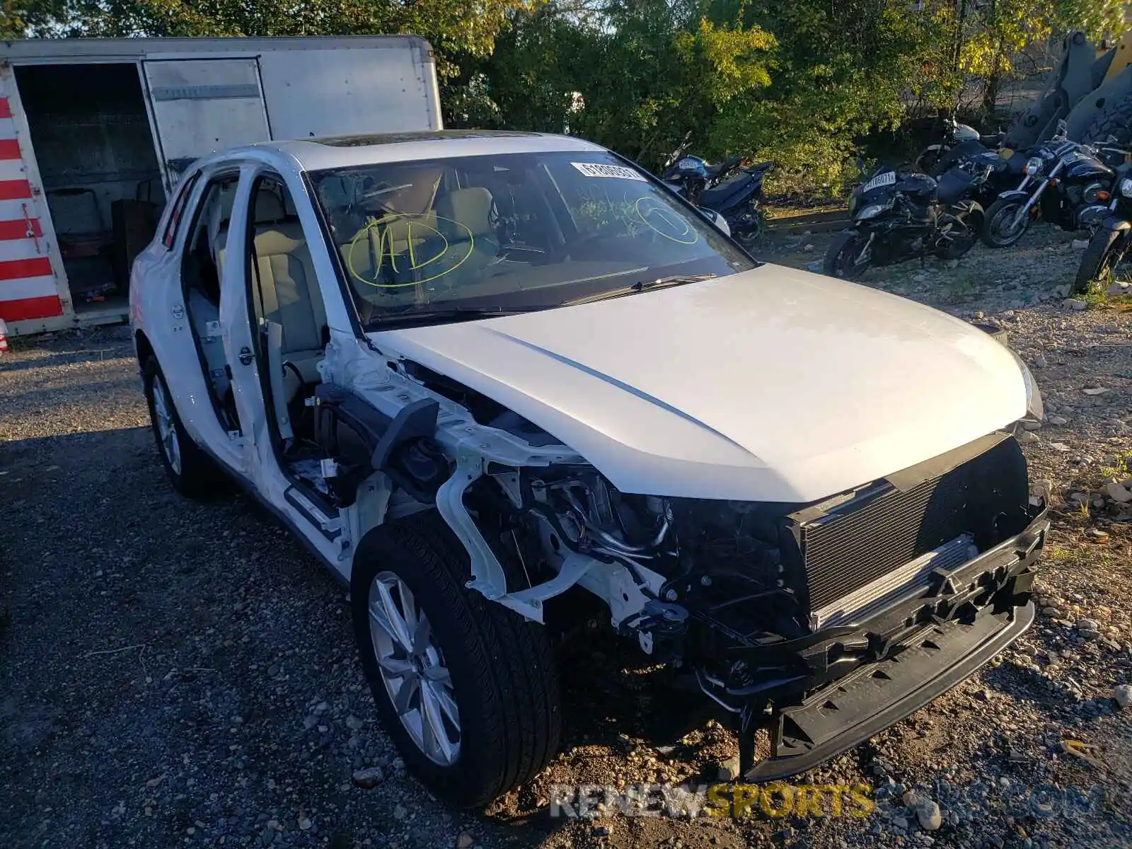 1 Photograph of a damaged car WA1DECF33M1131939 AUDI Q3 2021