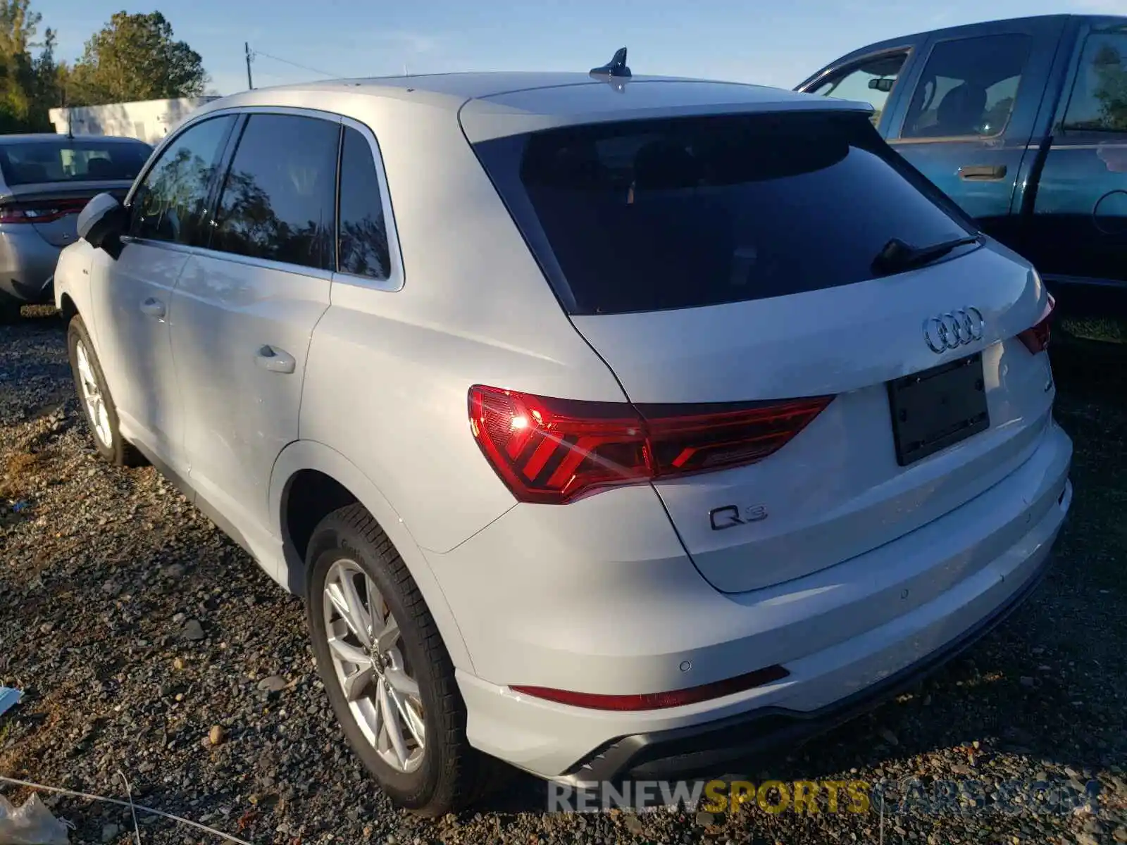 3 Photograph of a damaged car WA1DECF33M1131939 AUDI Q3 2021