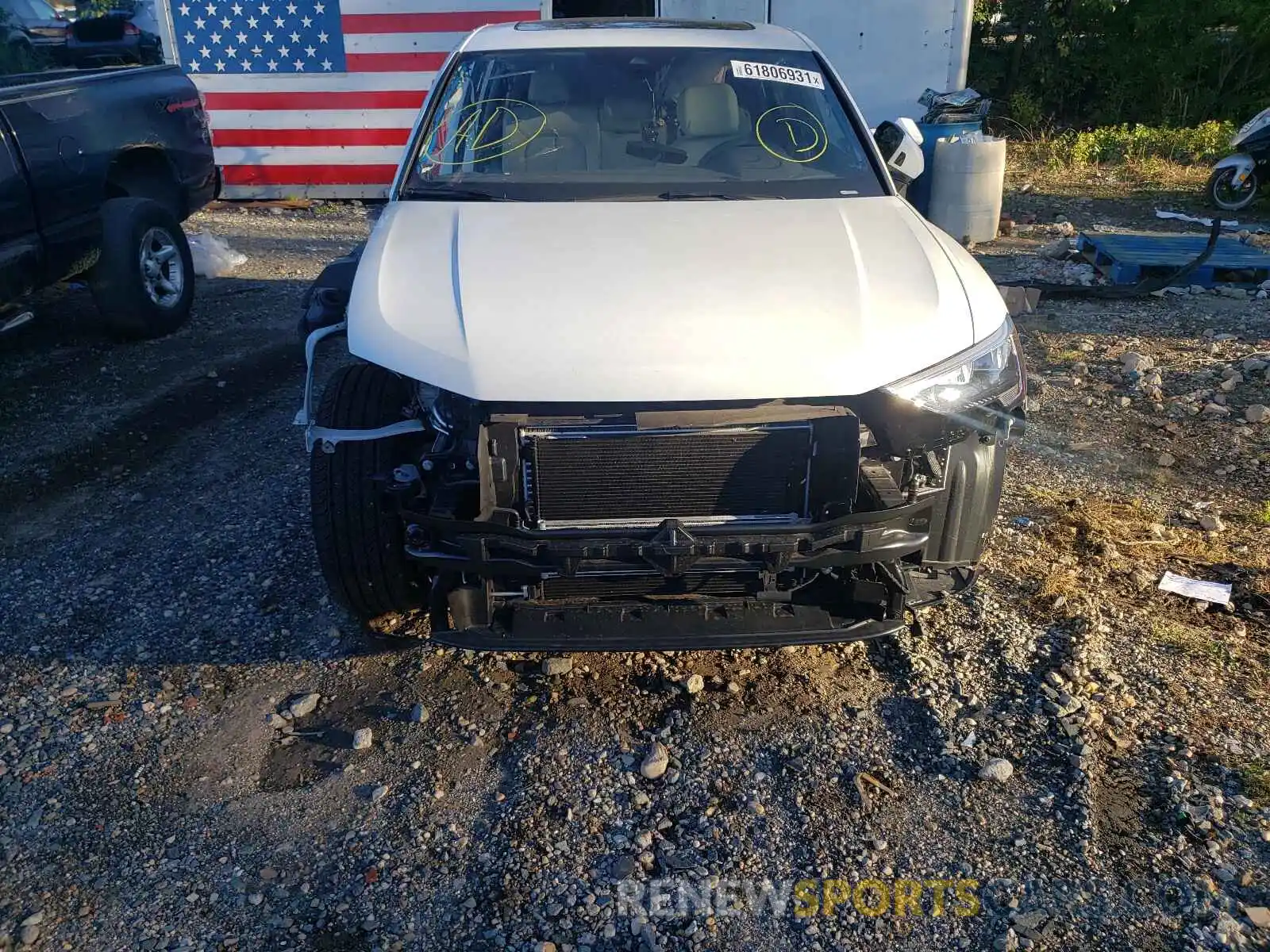 9 Photograph of a damaged car WA1DECF33M1131939 AUDI Q3 2021