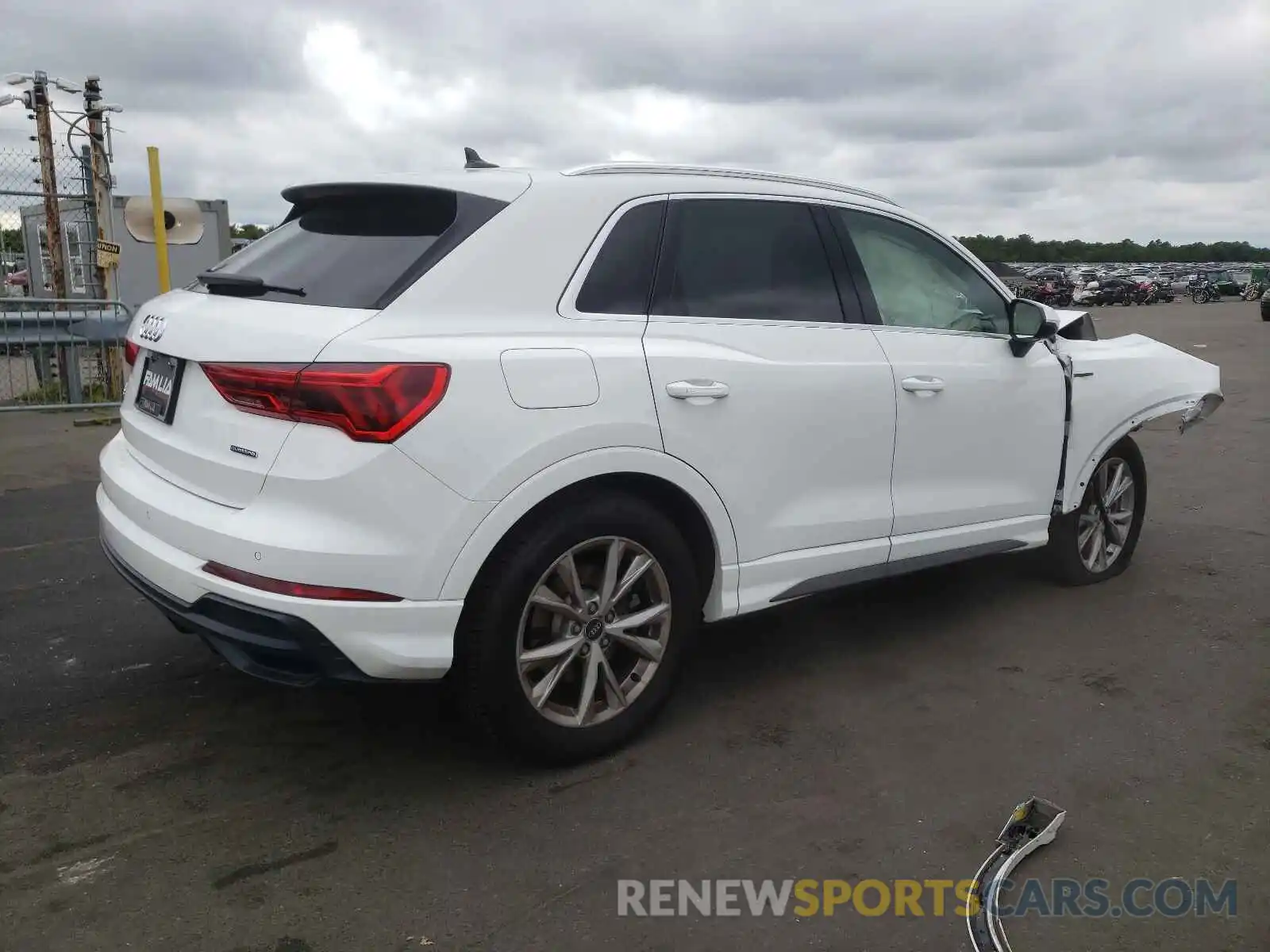 4 Фотография поврежденного автомобиля WA1DECF34M1023314 AUDI Q3 2021