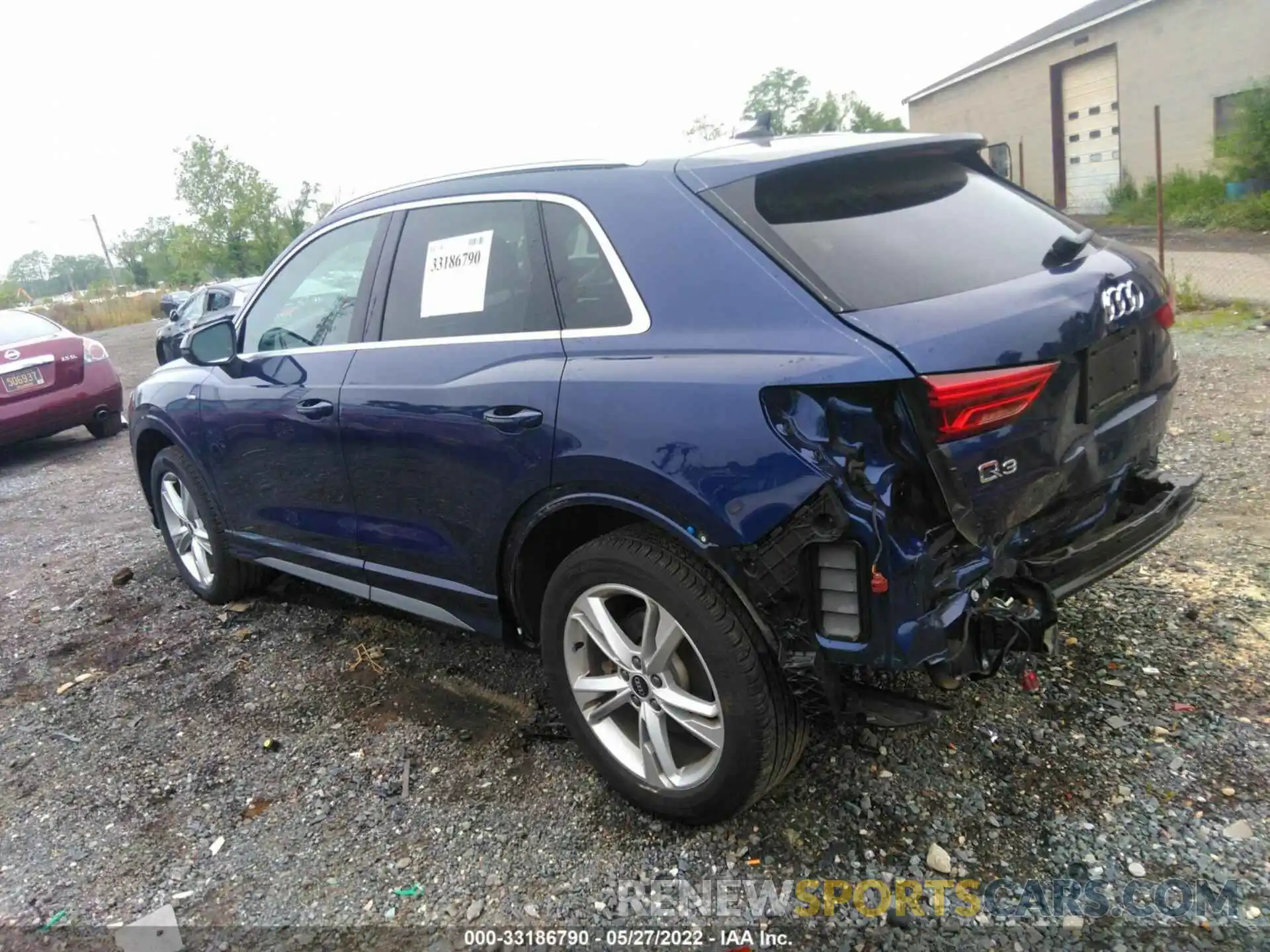 3 Photograph of a damaged car WA1DECF34M1024981 AUDI Q3 2021