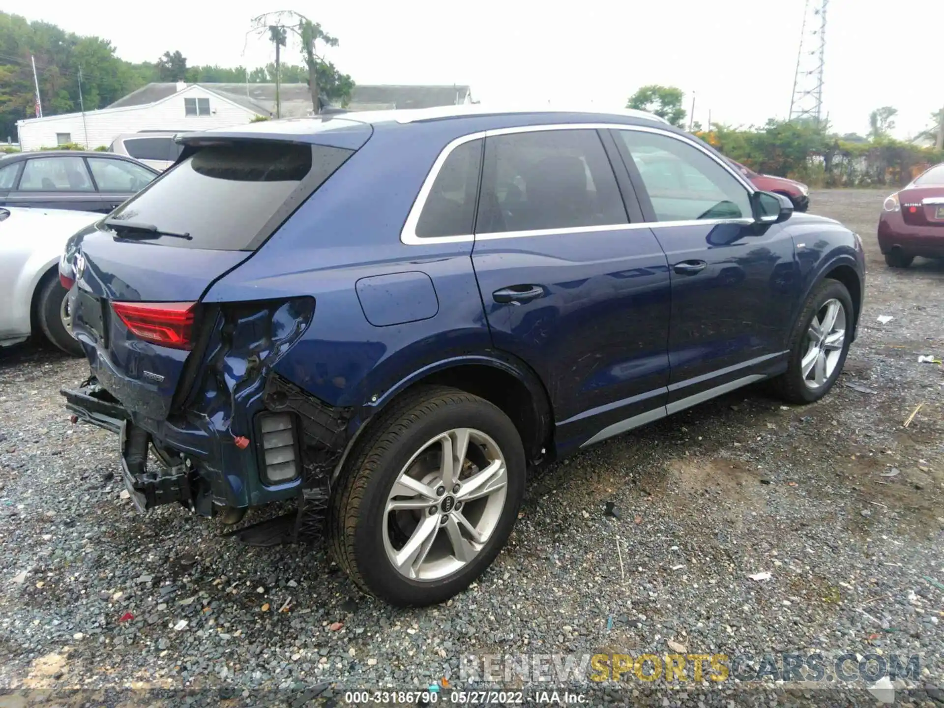 4 Photograph of a damaged car WA1DECF34M1024981 AUDI Q3 2021