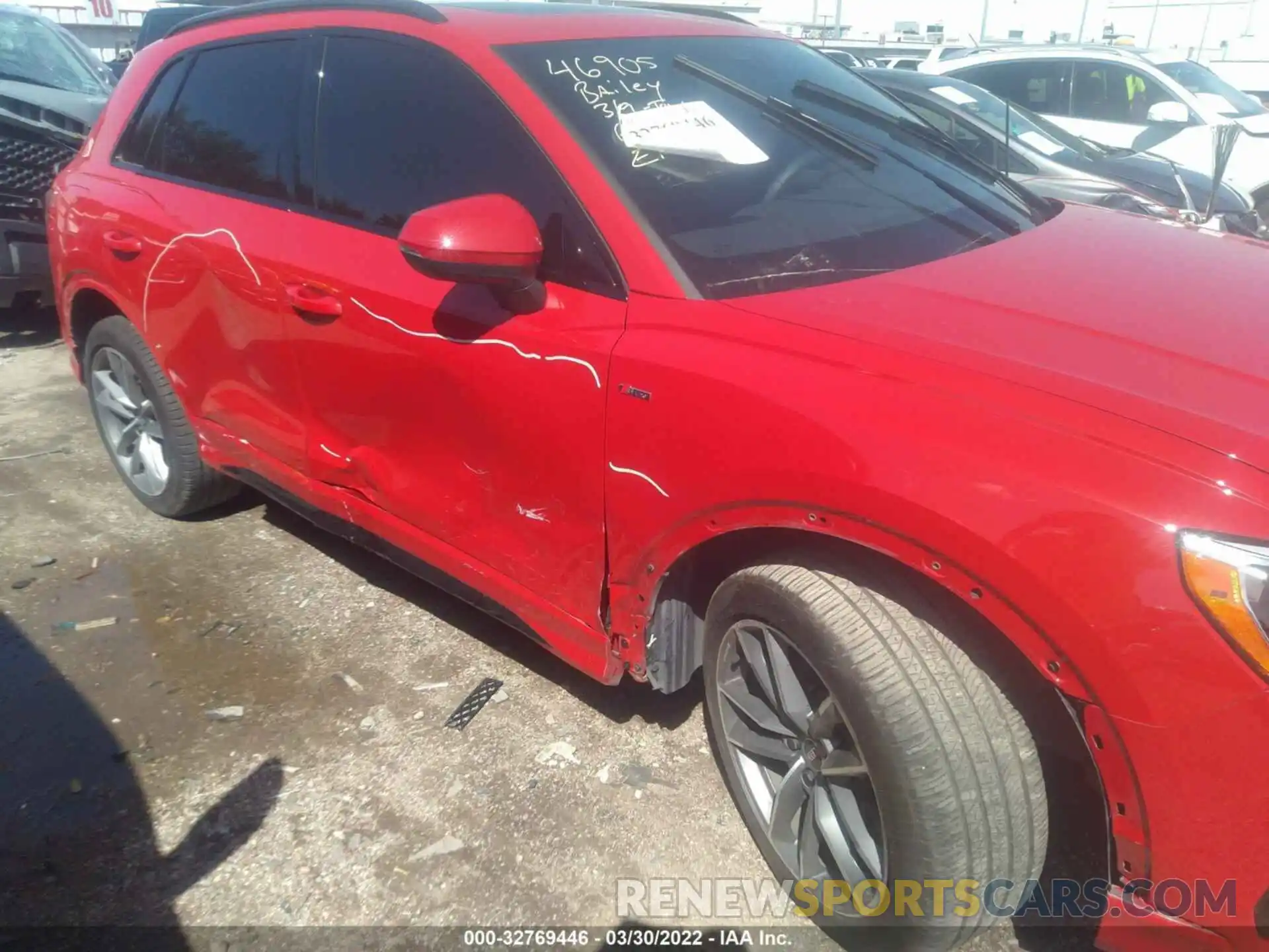 6 Photograph of a damaged car WA1DECF34M1040193 AUDI Q3 2021