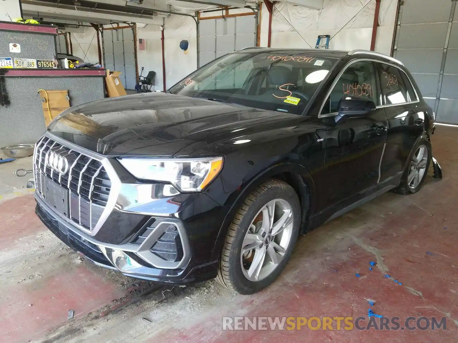 2 Photograph of a damaged car WA1DECF35M1004349 AUDI Q3 2021