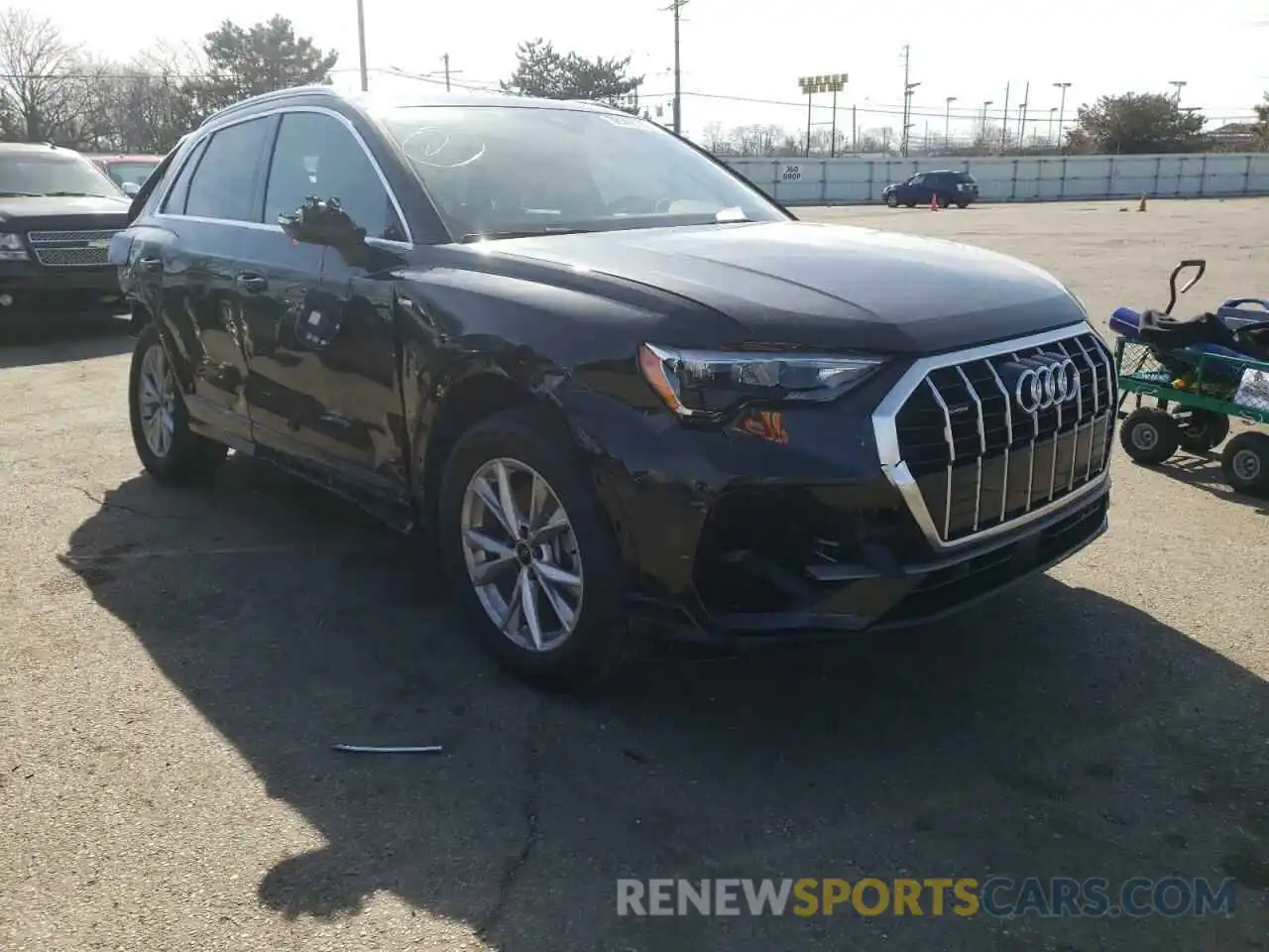 1 Photograph of a damaged car WA1DECF35M1113474 AUDI Q3 2021