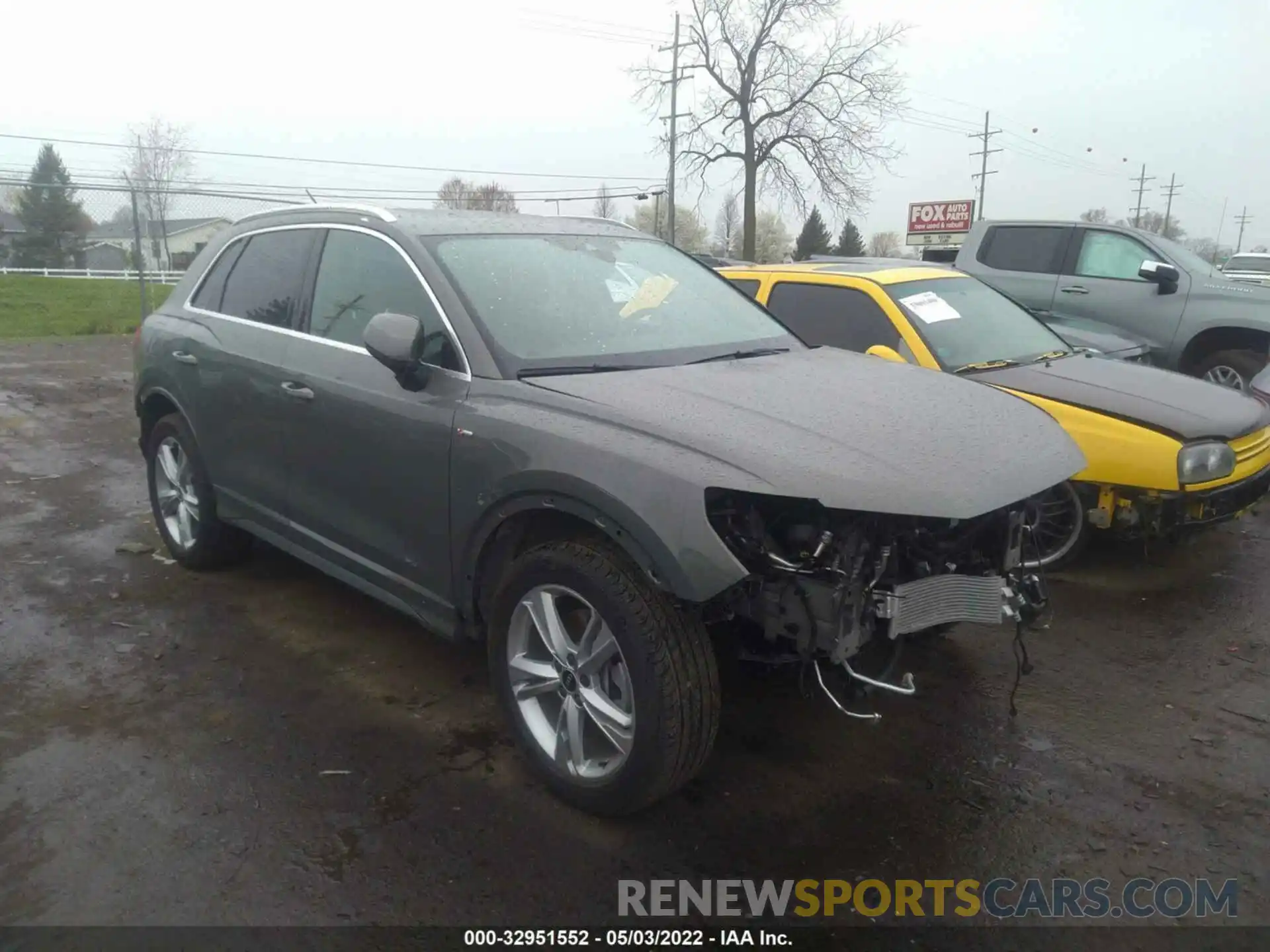 1 Photograph of a damaged car WA1DECF35M1154171 AUDI Q3 2021