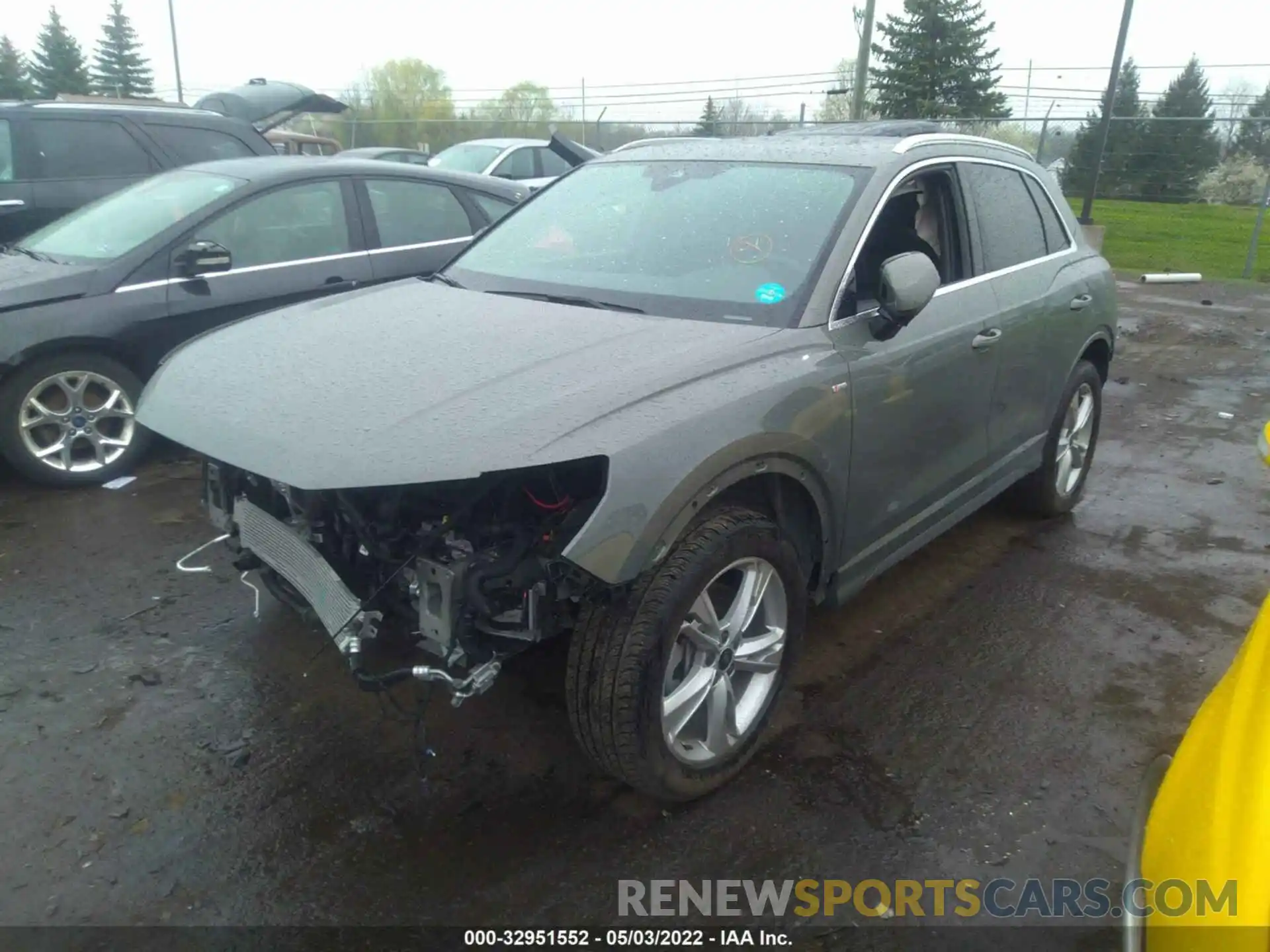 2 Photograph of a damaged car WA1DECF35M1154171 AUDI Q3 2021