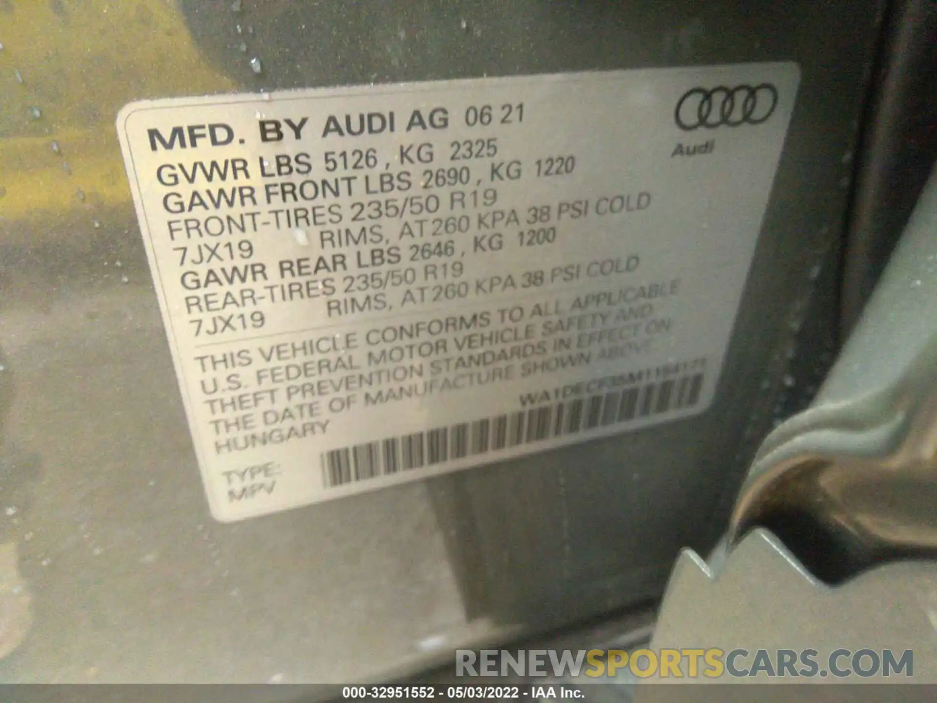 9 Photograph of a damaged car WA1DECF35M1154171 AUDI Q3 2021