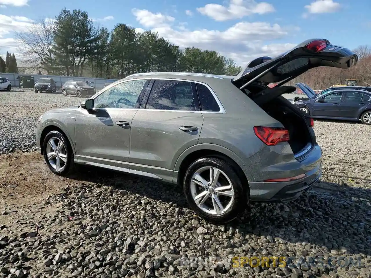 2 Photograph of a damaged car WA1DECF36M1009754 AUDI Q3 2021