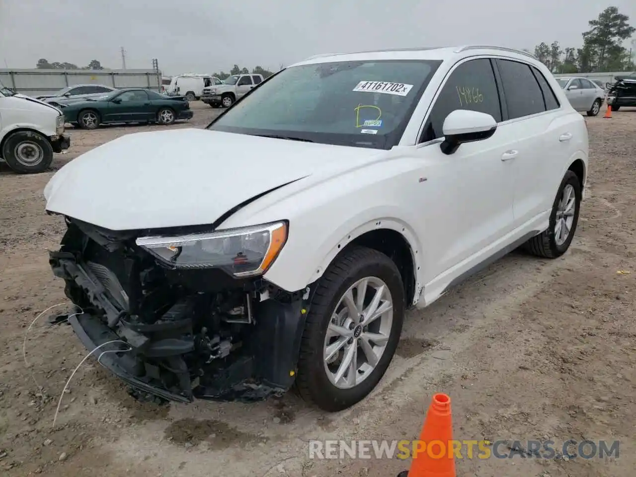 2 Photograph of a damaged car WA1DECF36M1069176 AUDI Q3 2021