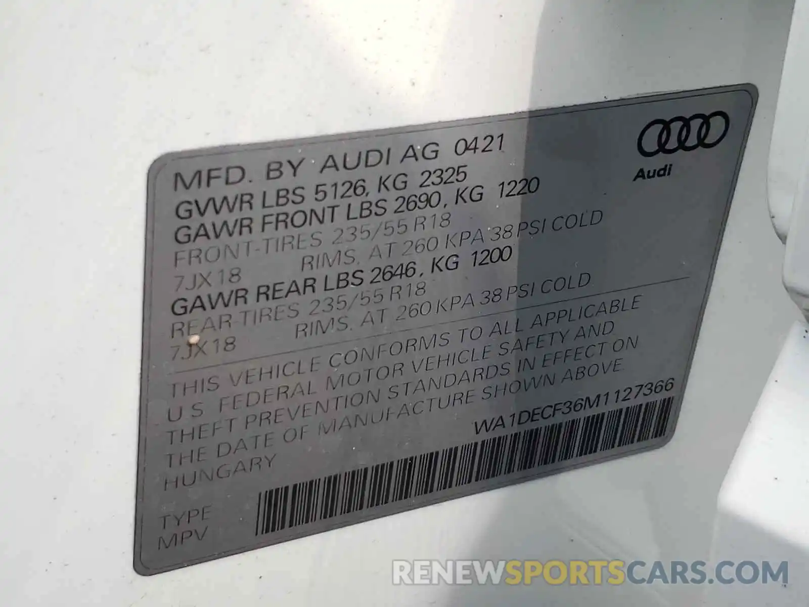 10 Photograph of a damaged car WA1DECF36M1127366 AUDI Q3 2021