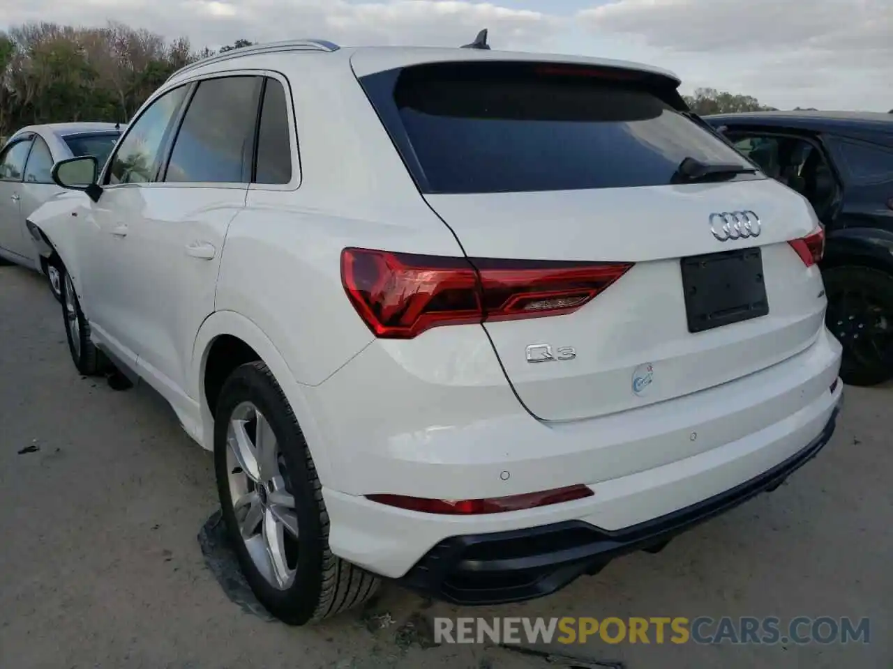 3 Фотография поврежденного автомобиля WA1DECF37M1022075 AUDI Q3 2021