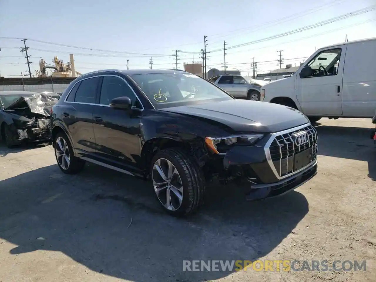 1 Photograph of a damaged car WA1DECF37M1033237 AUDI Q3 2021