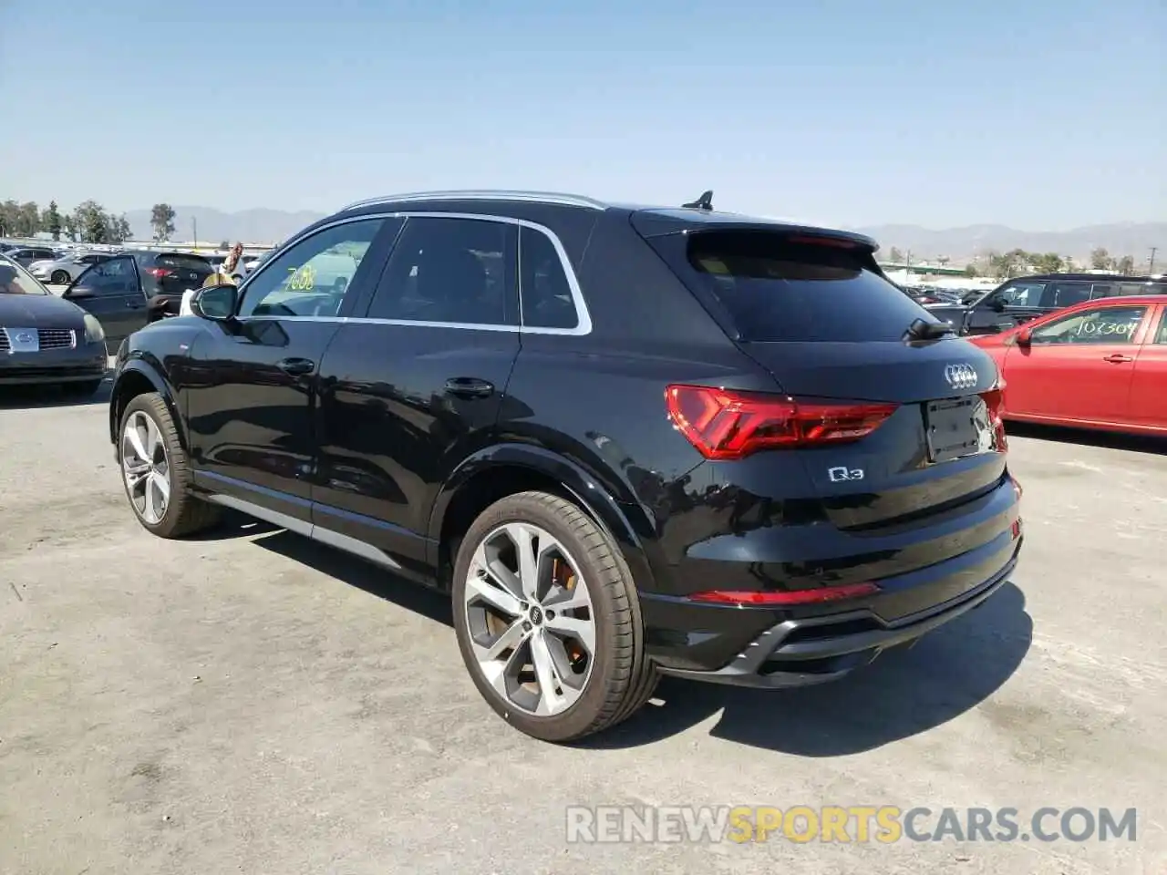 3 Photograph of a damaged car WA1DECF37M1033237 AUDI Q3 2021