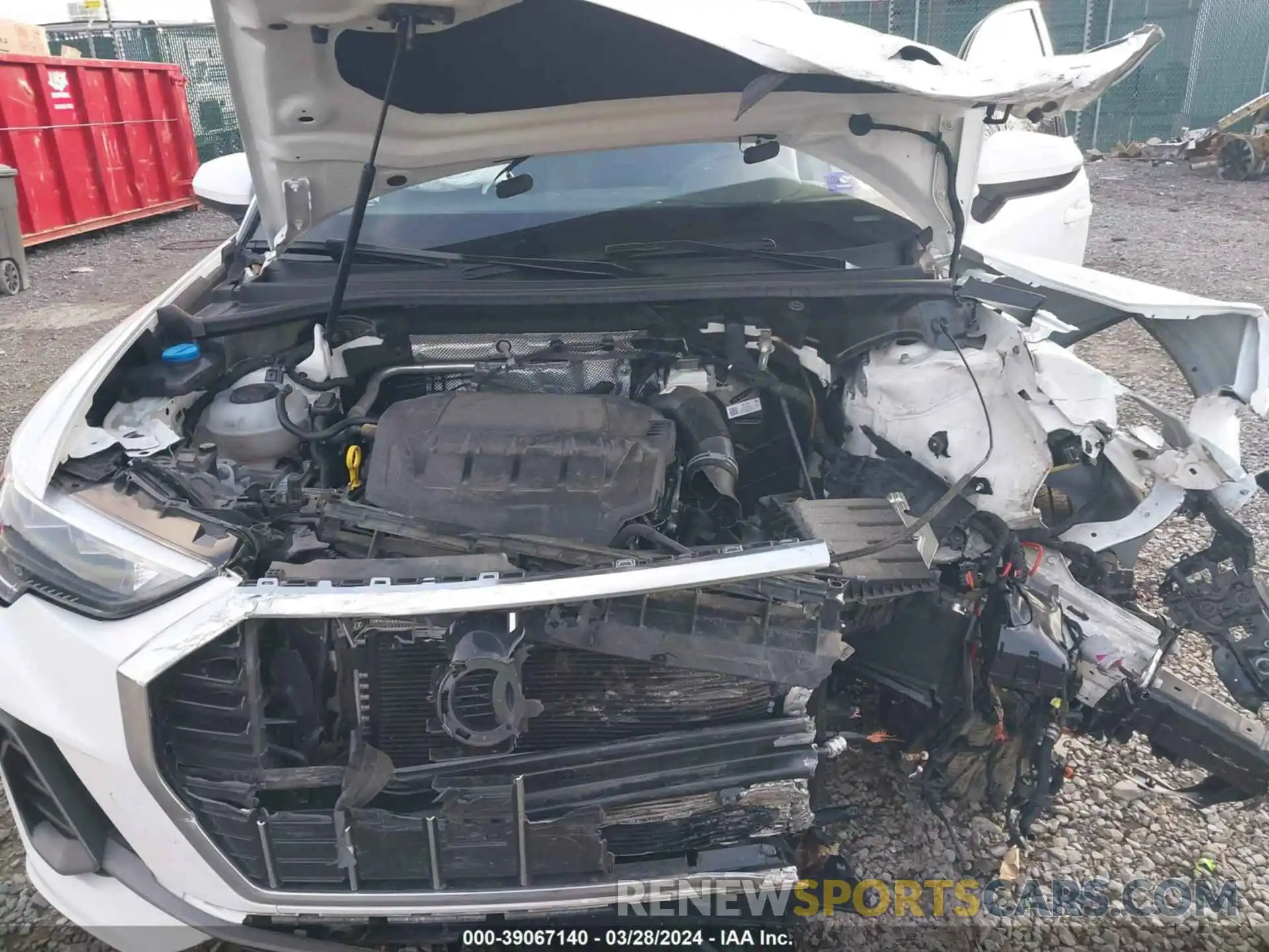 10 Photograph of a damaged car WA1DECF38M1016673 AUDI Q3 2021