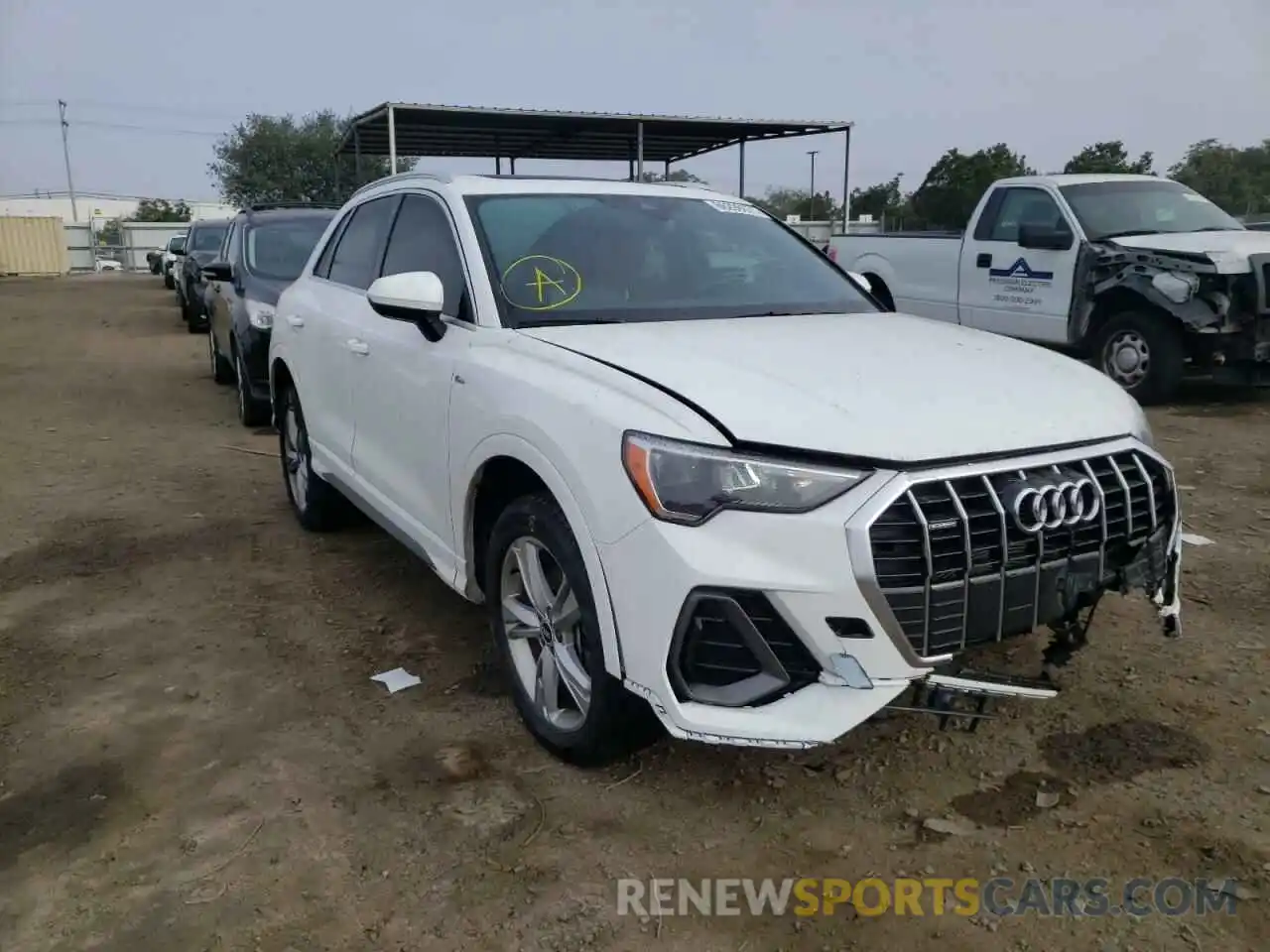 1 Photograph of a damaged car WA1DECF38M1022067 AUDI Q3 2021