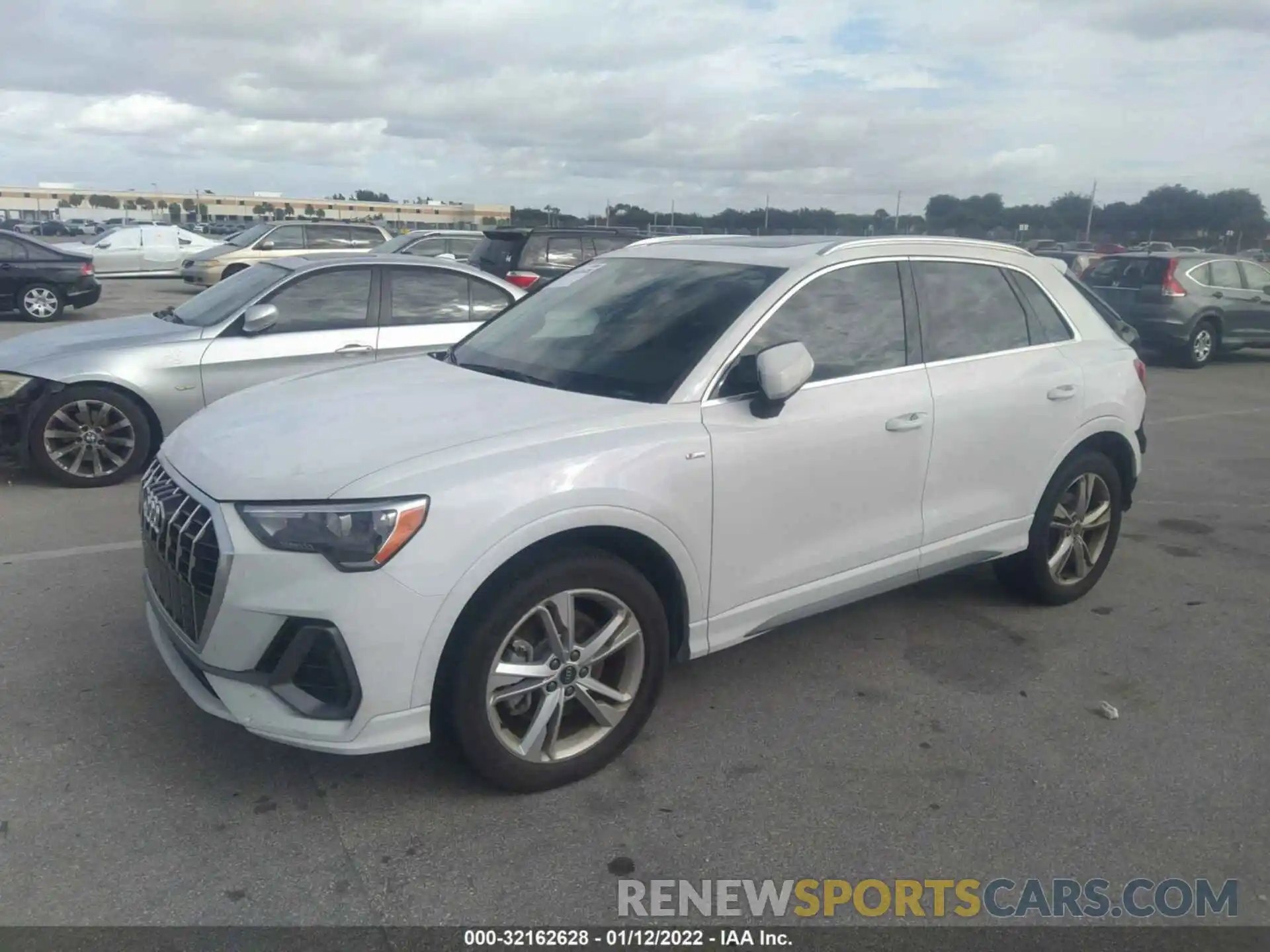 2 Photograph of a damaged car WA1DECF38M1025227 AUDI Q3 2021