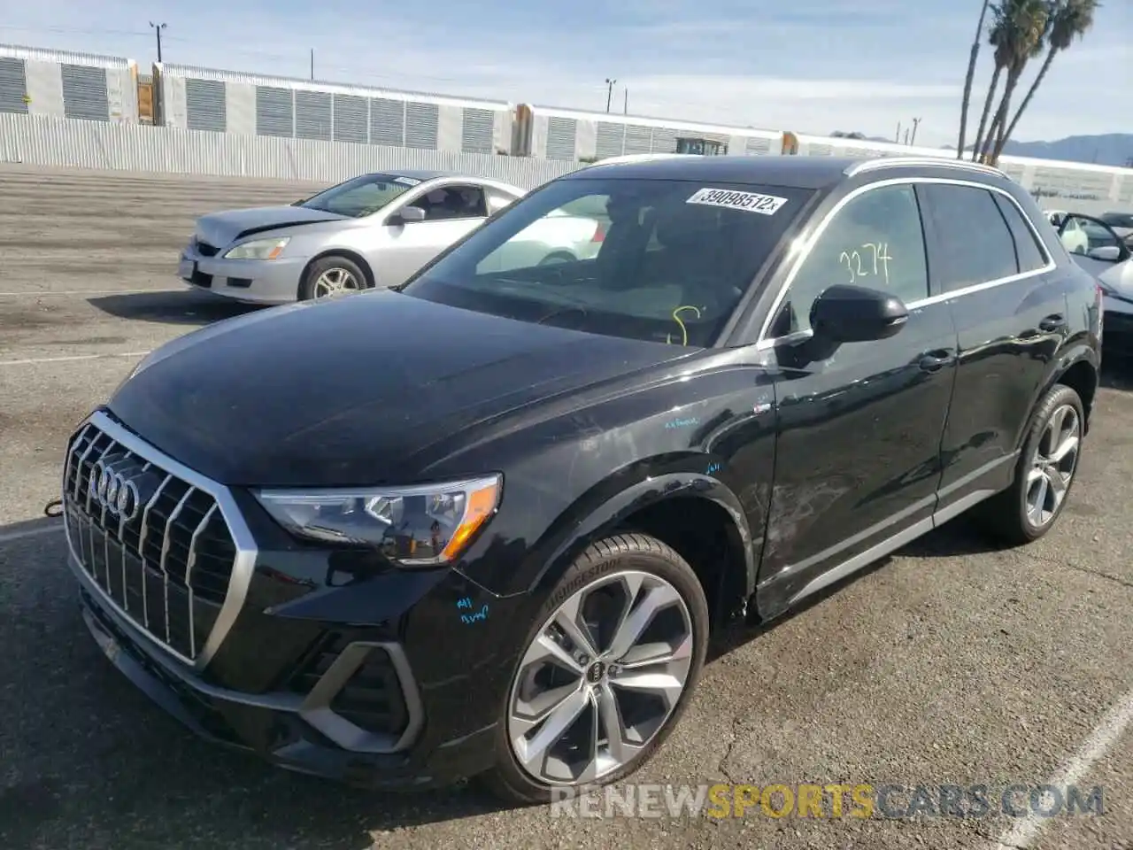 2 Photograph of a damaged car WA1DECF38M1051326 AUDI Q3 2021