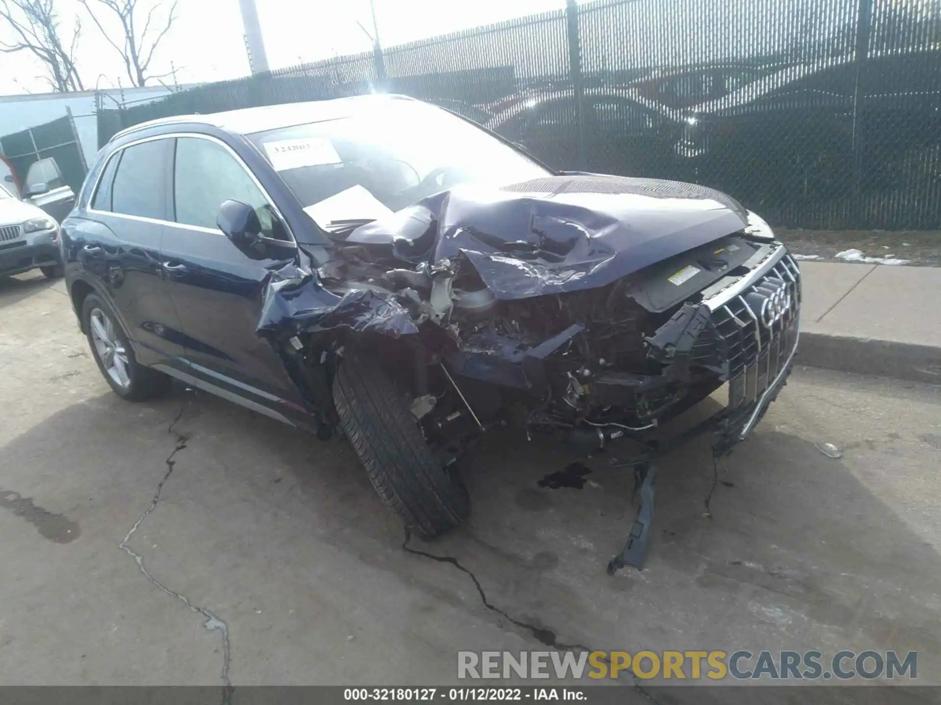 1 Photograph of a damaged car WA1DECF39M1025270 AUDI Q3 2021