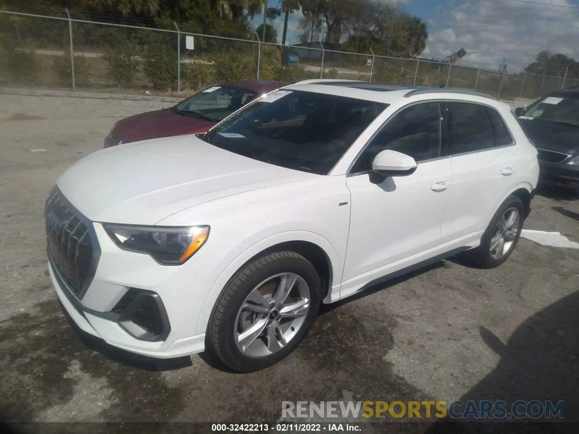 2 Photograph of a damaged car WA1DECF39M1034003 AUDI Q3 2021