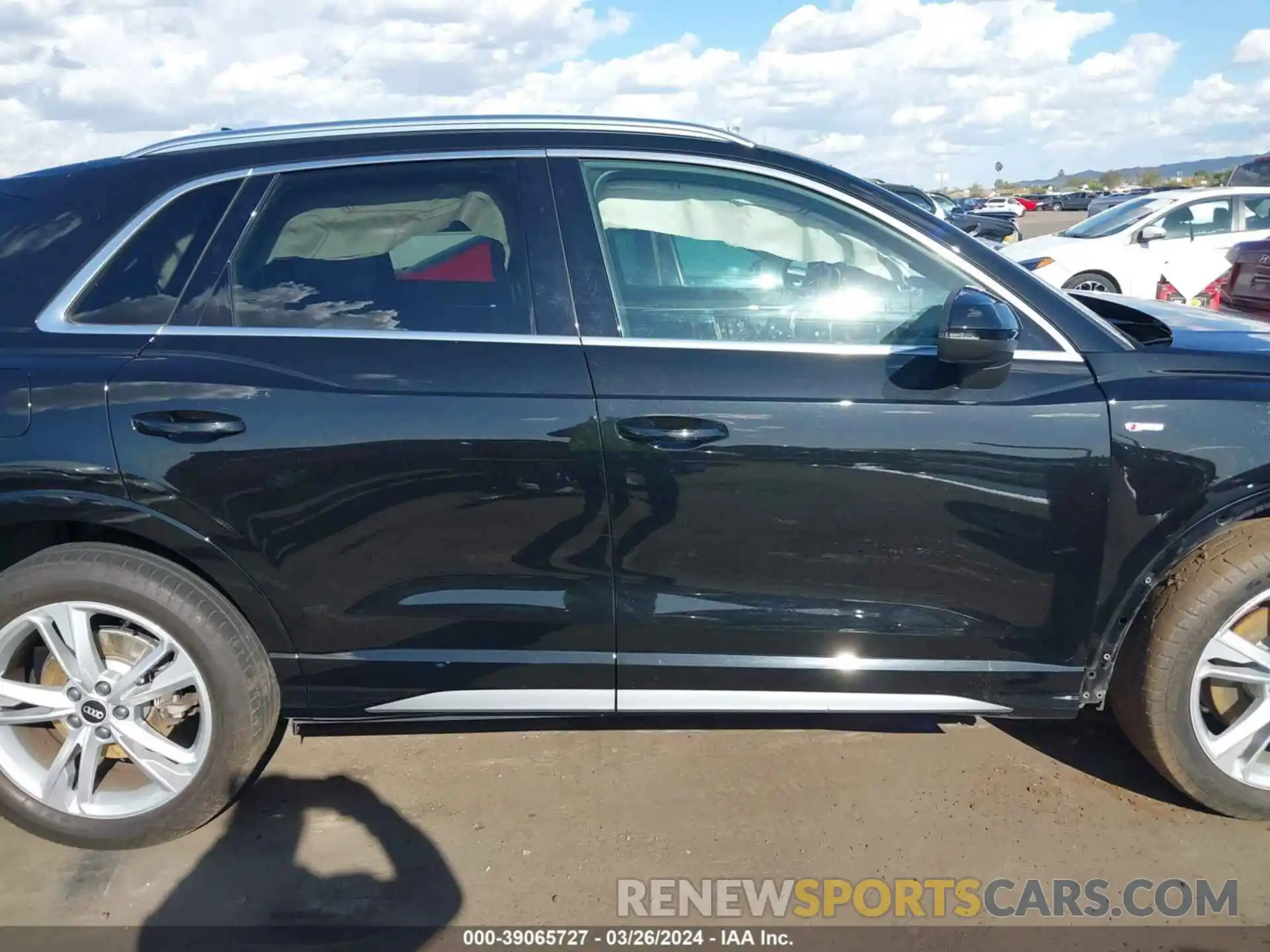 13 Photograph of a damaged car WA1DECF39M1045227 AUDI Q3 2021