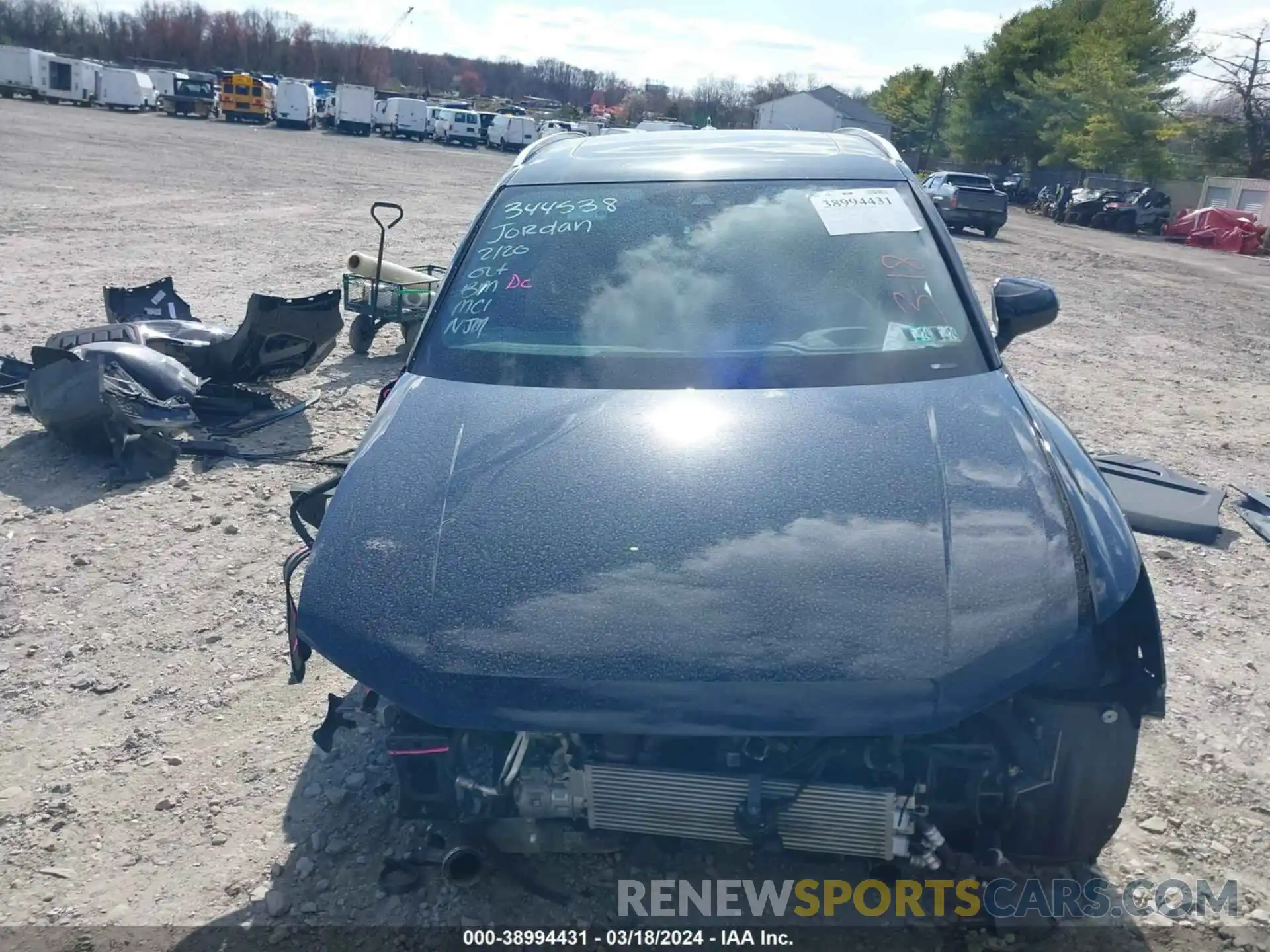 6 Photograph of a damaged car WA1DECF39M1093875 AUDI Q3 2021