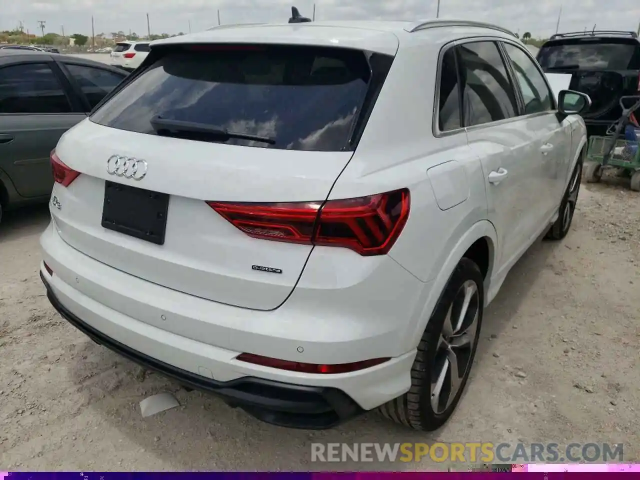 4 Фотография поврежденного автомобиля WA1DECF39M1153136 AUDI Q3 2021