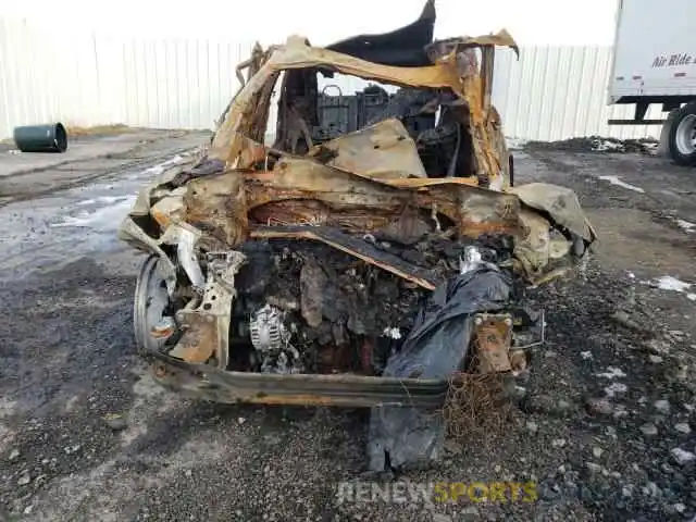 9 Photograph of a damaged car WA1DECF3XM1008509 AUDI Q3 2021